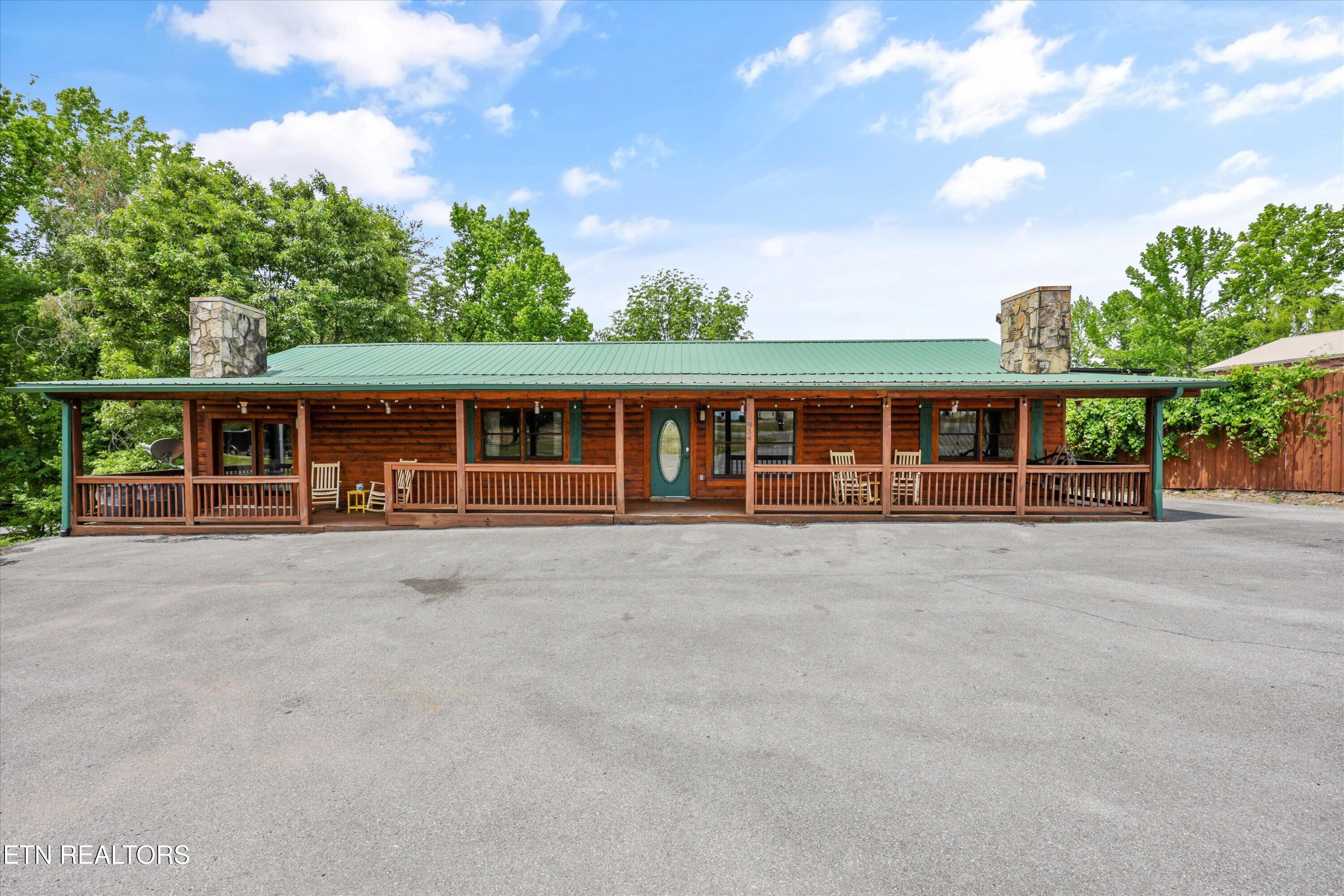 2834 Florence Drive Pigeon Forge TN 37863