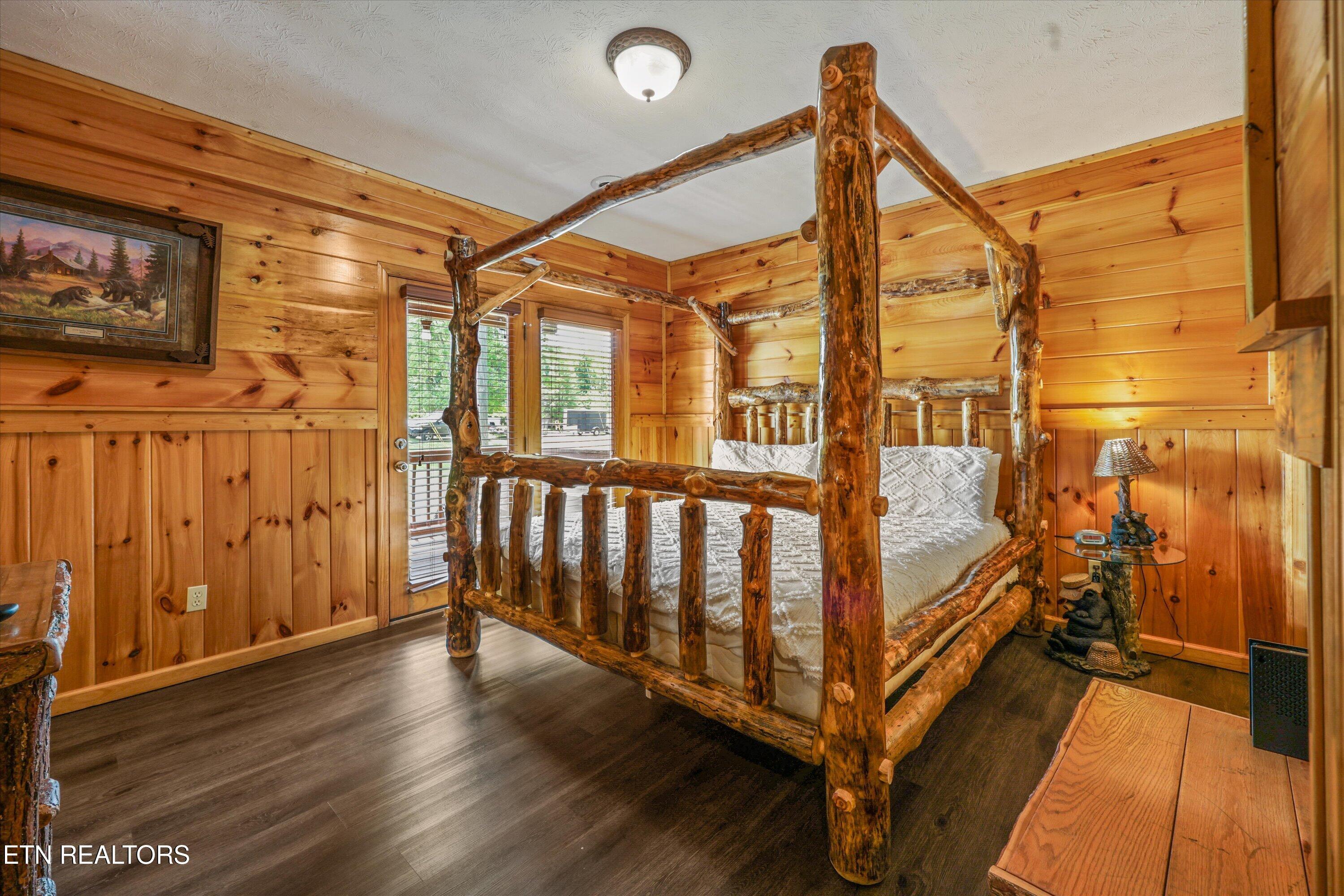 2834 Florence Drive Pigeon Forge TN 37863