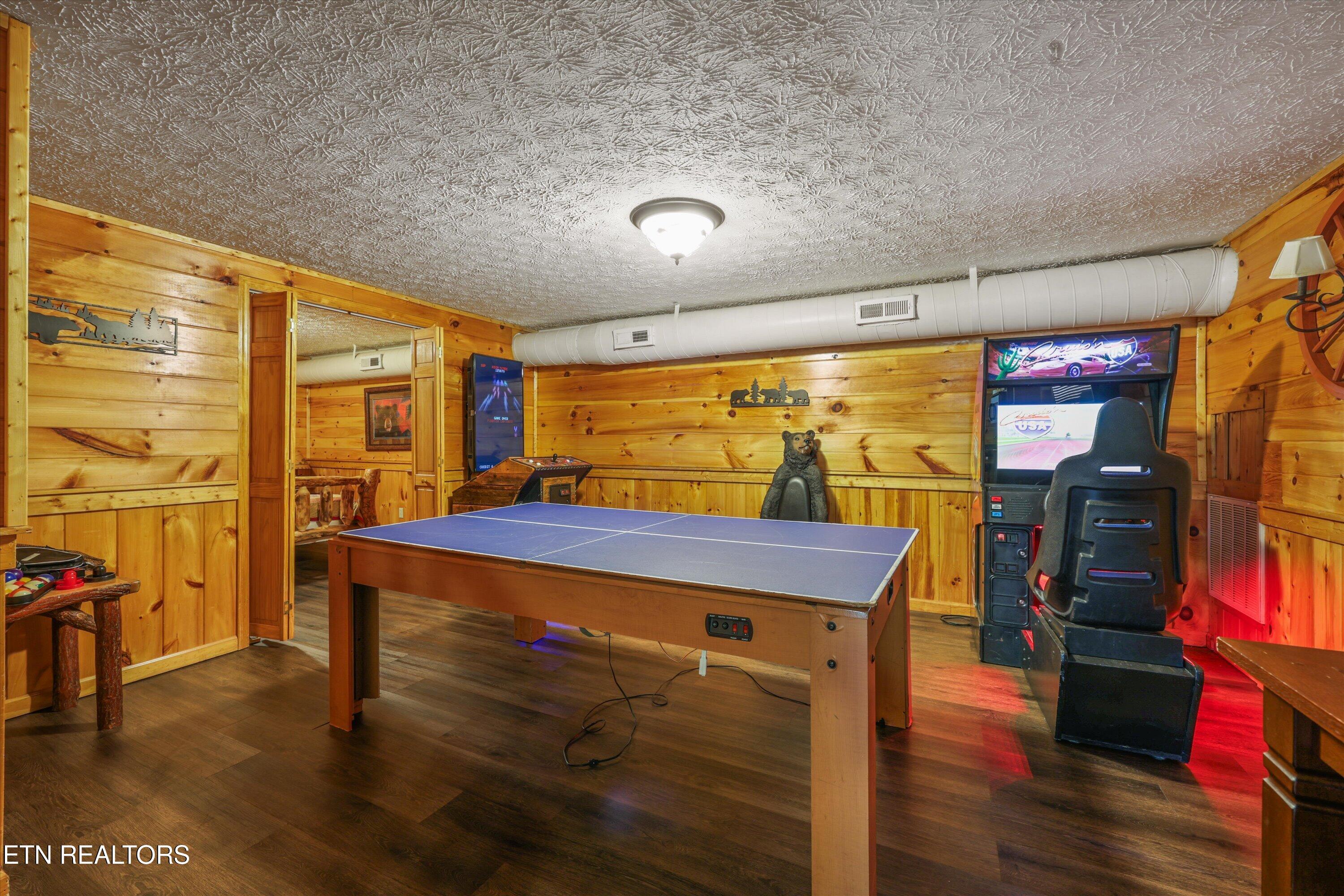 2834 Florence Drive Pigeon Forge TN 37863