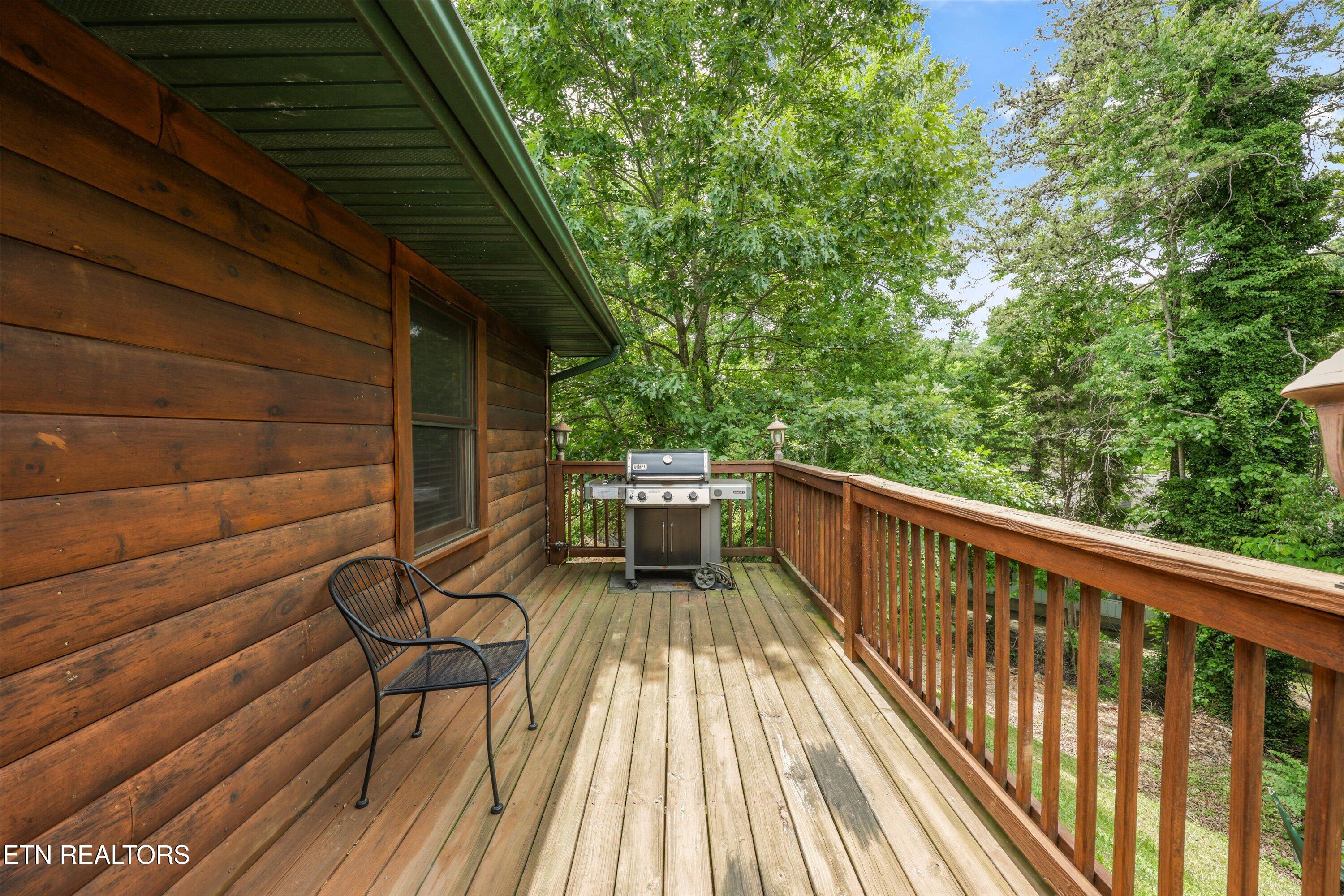 2834 Florence Drive Pigeon Forge TN 37863