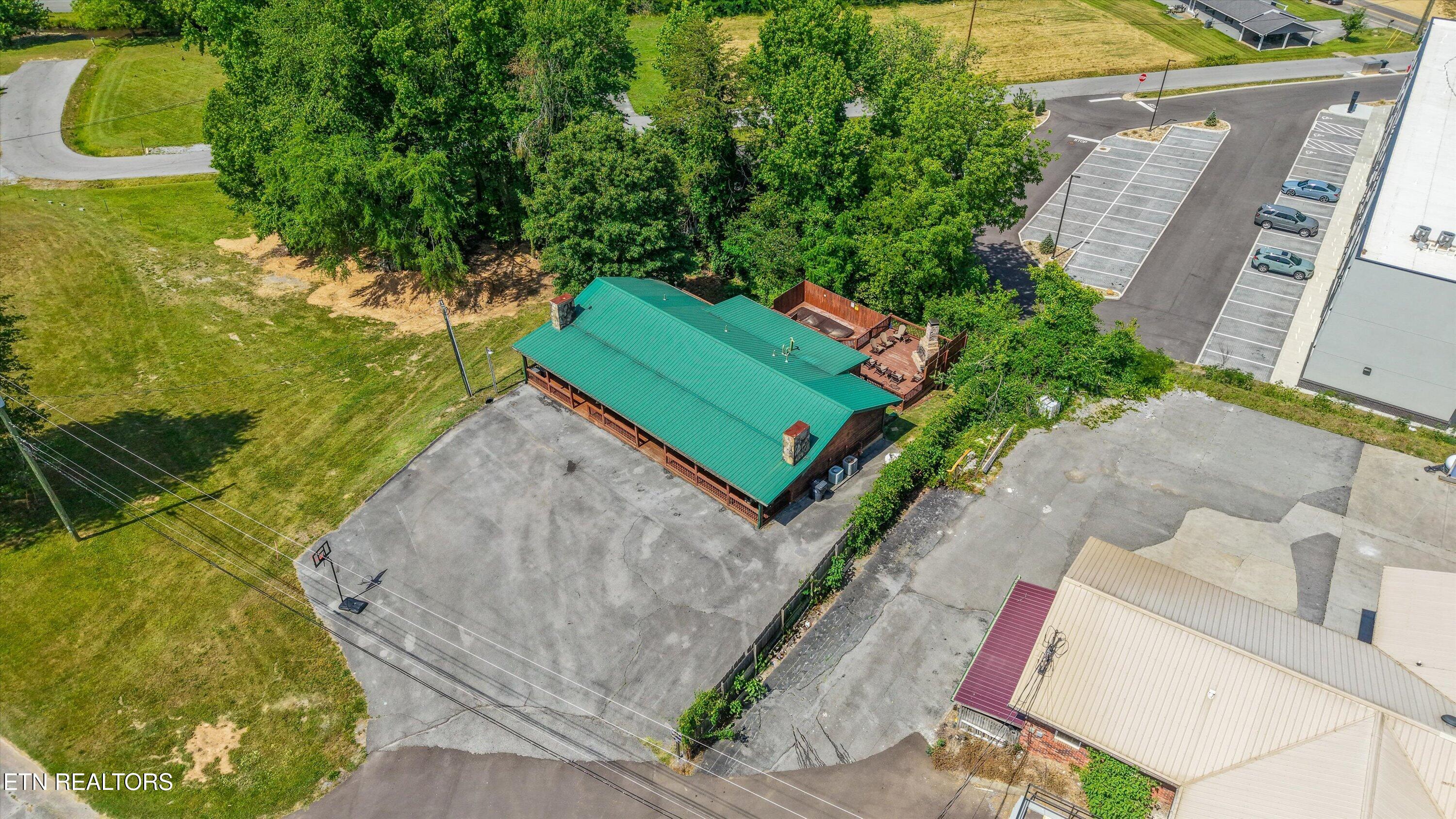 2834 Florence Drive Pigeon Forge TN 37863