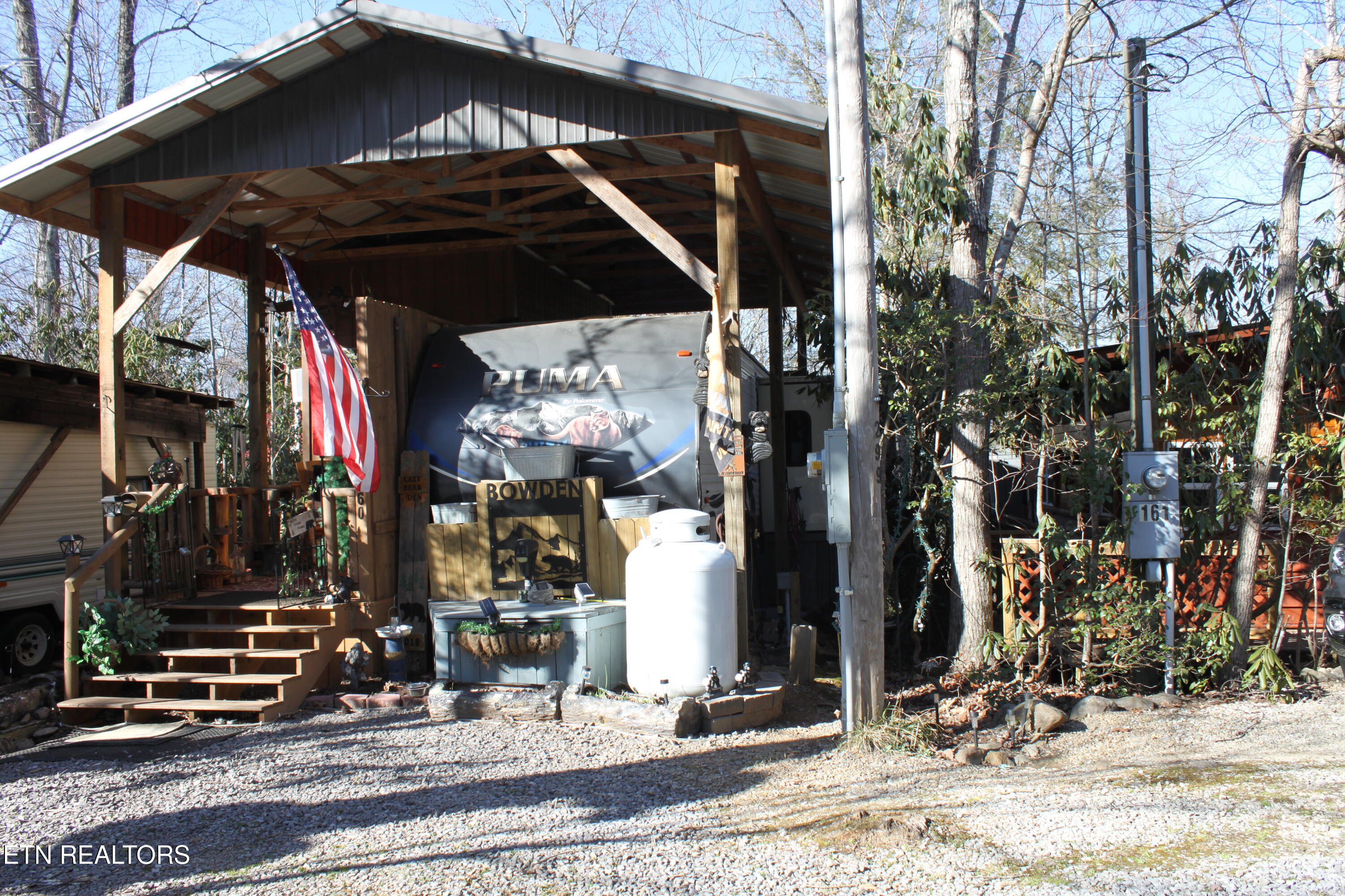 299 Harmony Way Cosby TN 37722