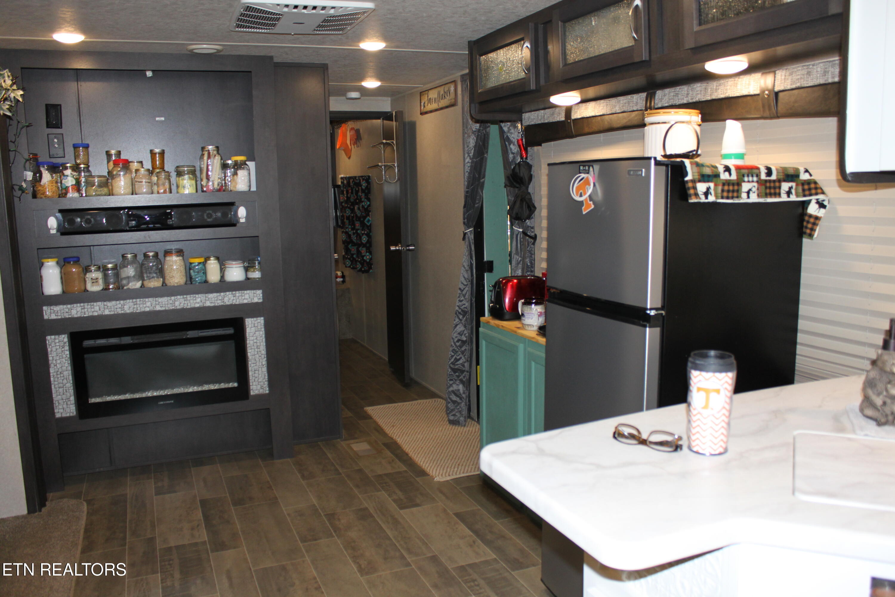 299 Harmony Way Cosby TN 37722