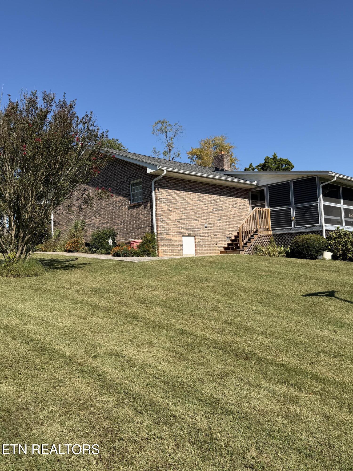 1922 N Charles G Seivers Boulevard Clinton TN 37716