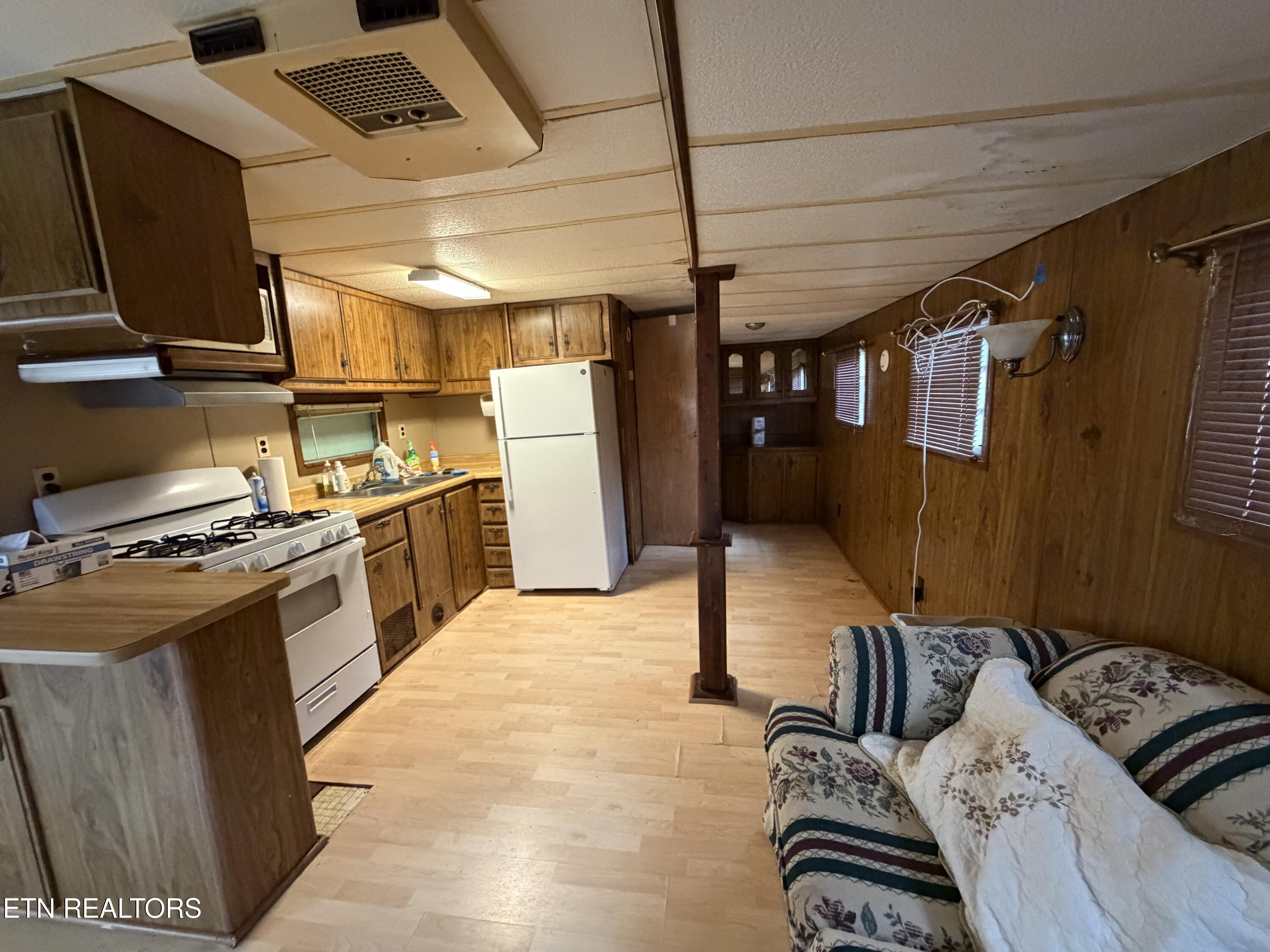 160 Apache Trail Crossville TN 38572