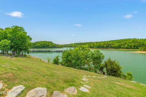 161 Twilight Boulevard Sharps Chapel TN 37866