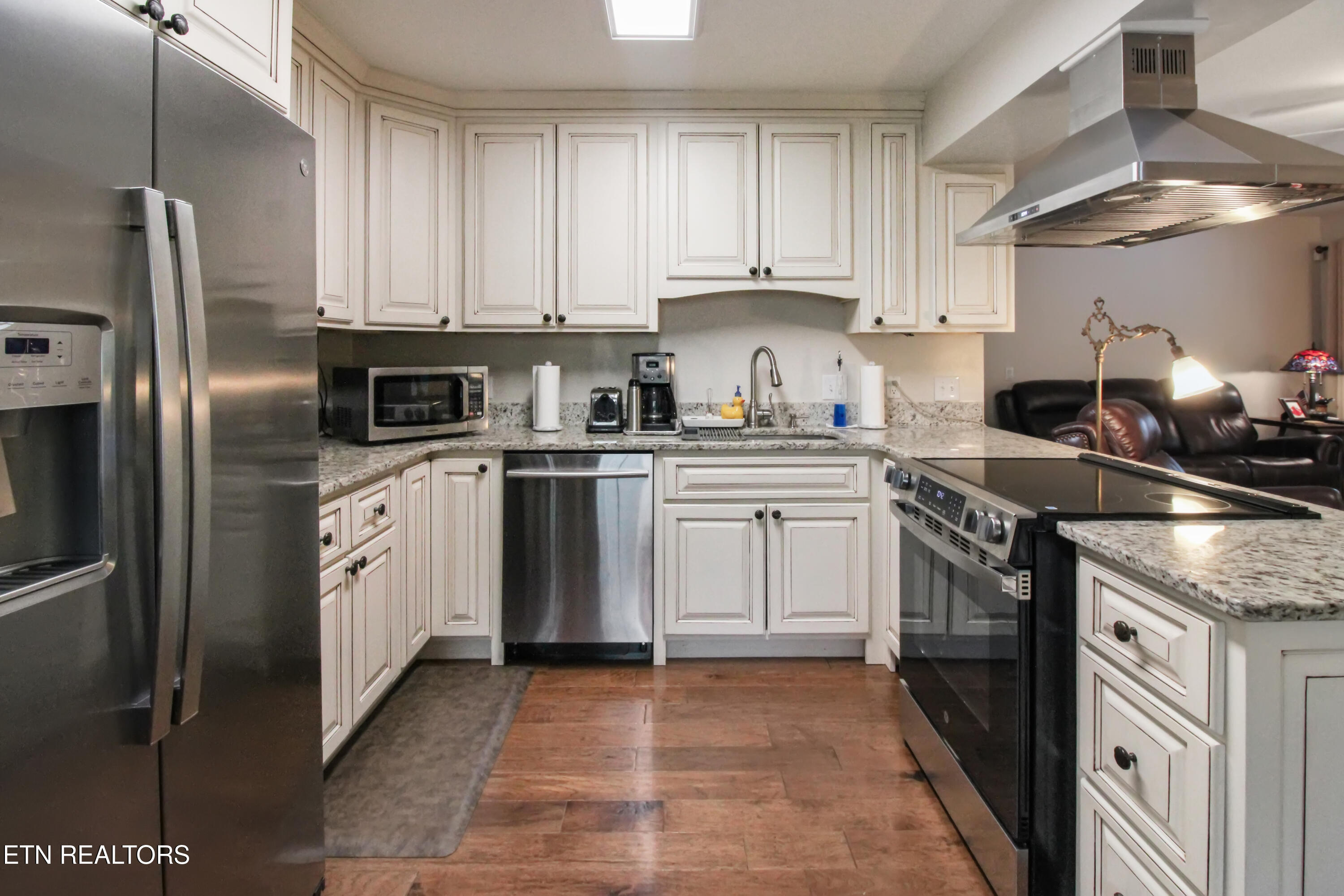 966 Baylor Circle Knoxville TN 37923