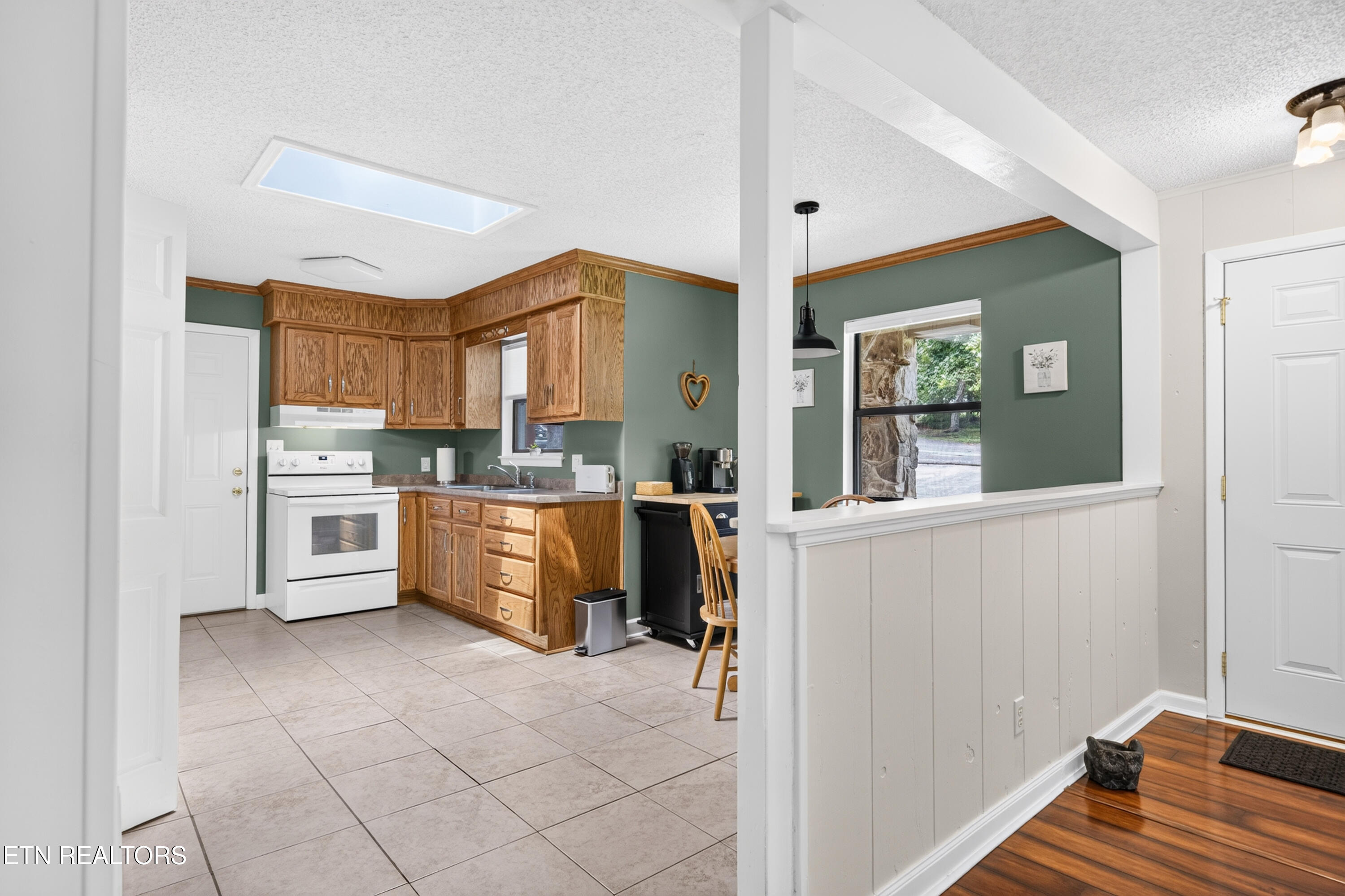 36 Druid Circle Crossville TN 38558