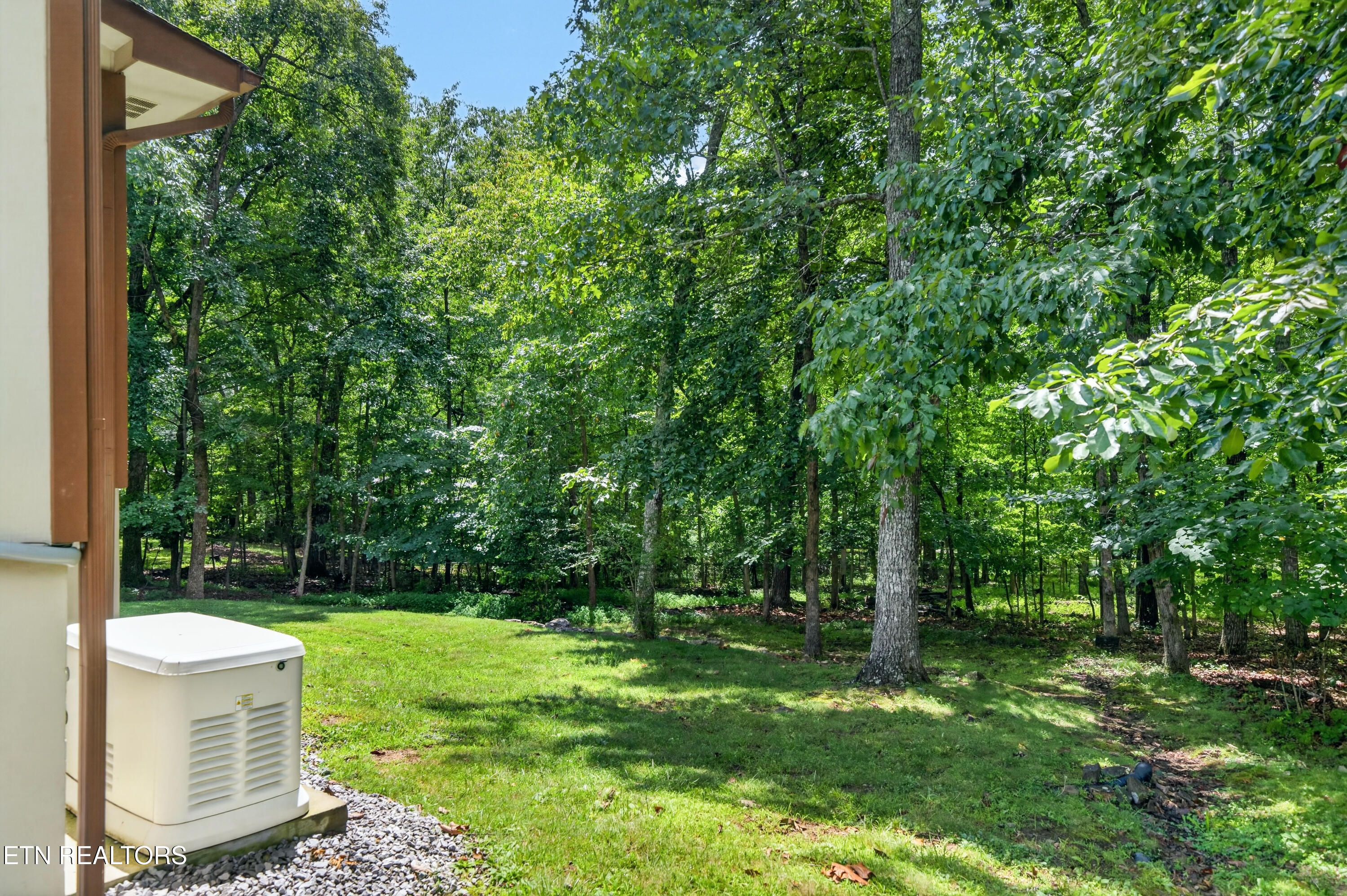 36 Druid Circle Crossville TN 38558