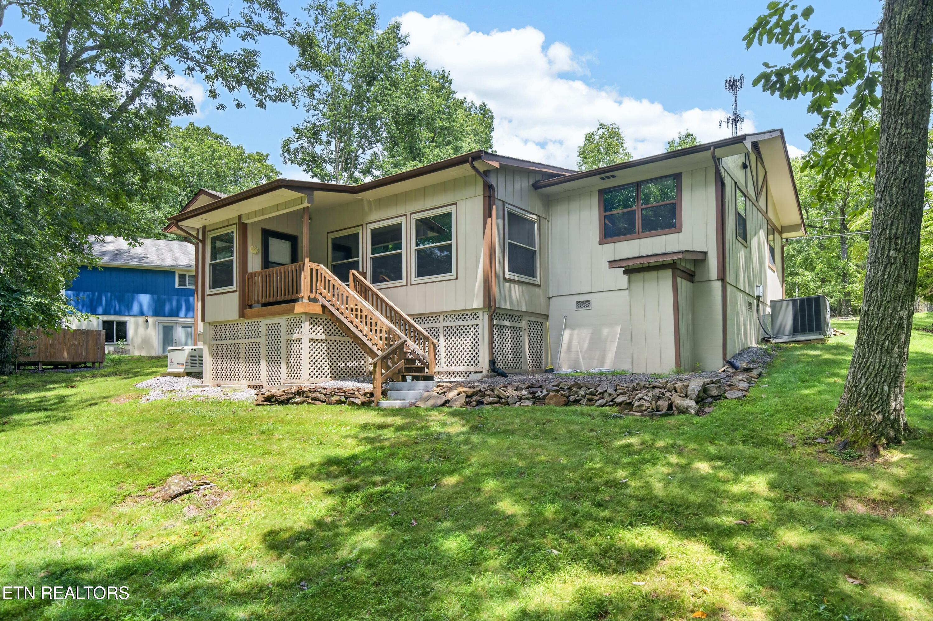36 Druid Circle Crossville TN 38558