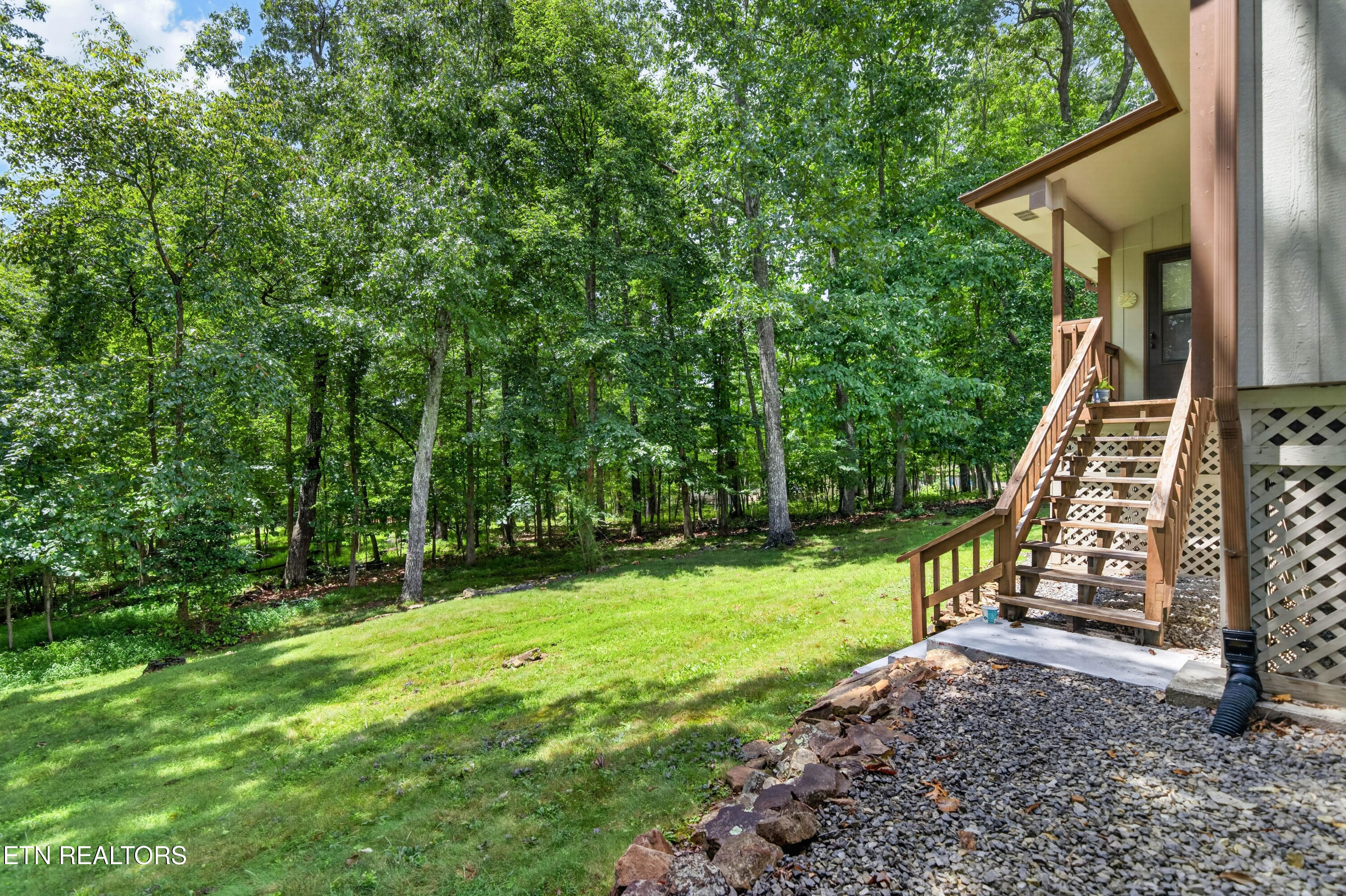 36 Druid Circle Crossville TN 38558