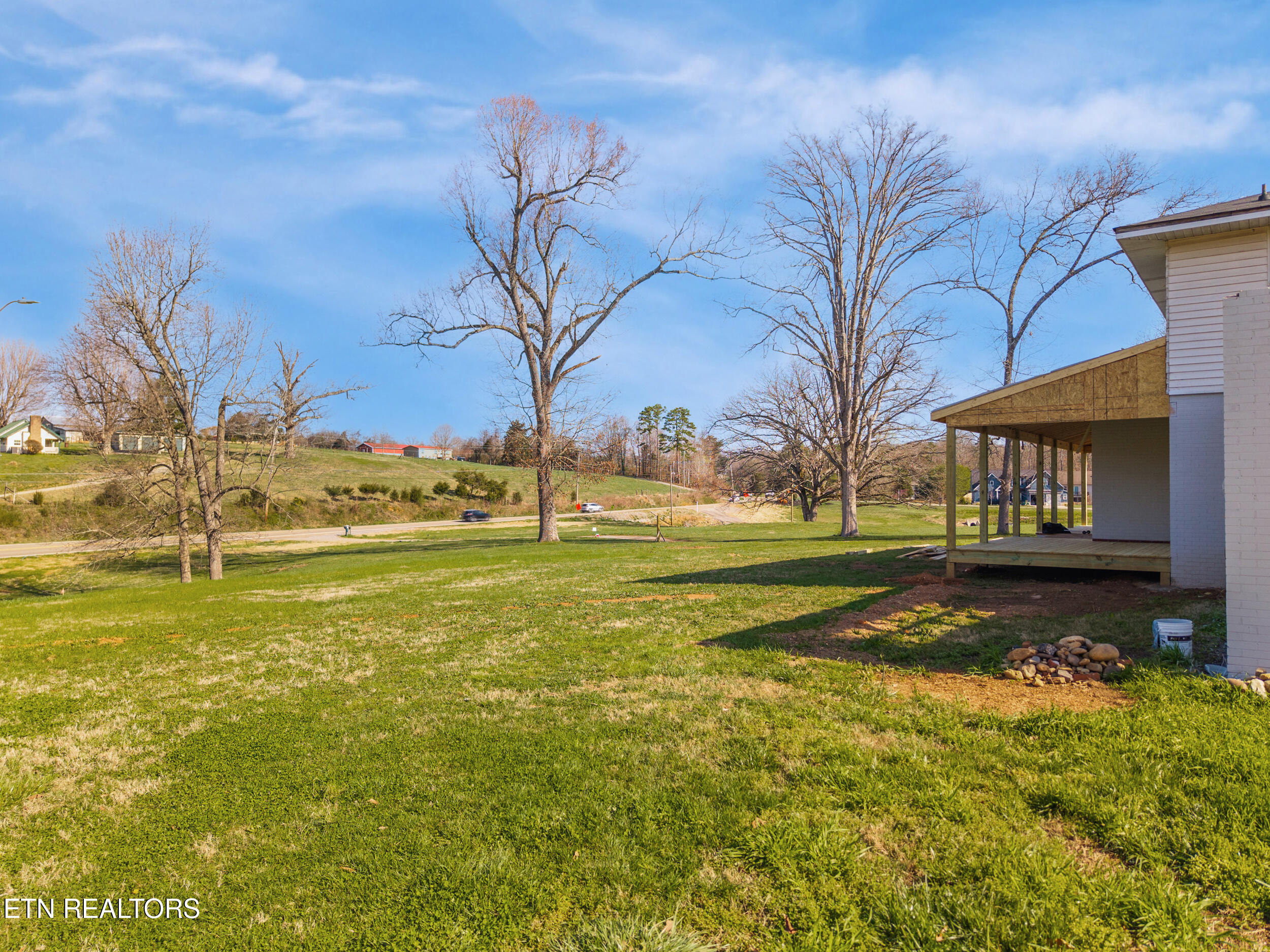16408 U.s. 11 E Lenoir City TN 37772