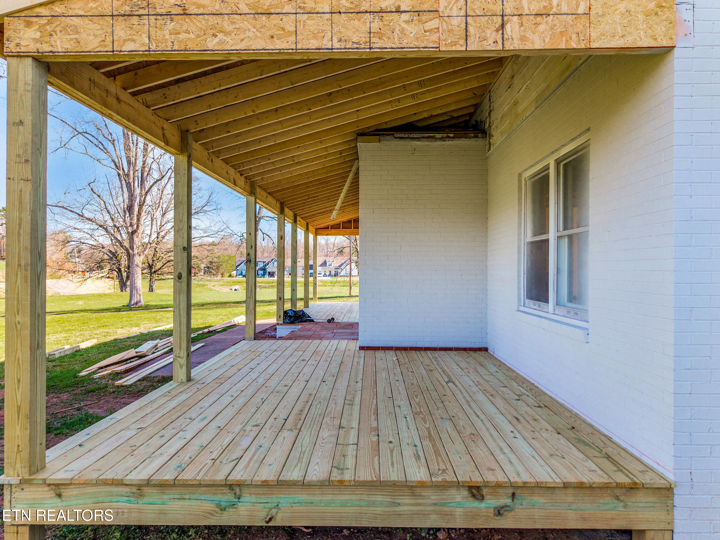 16408 U.s. 11 E Lenoir City TN 37772