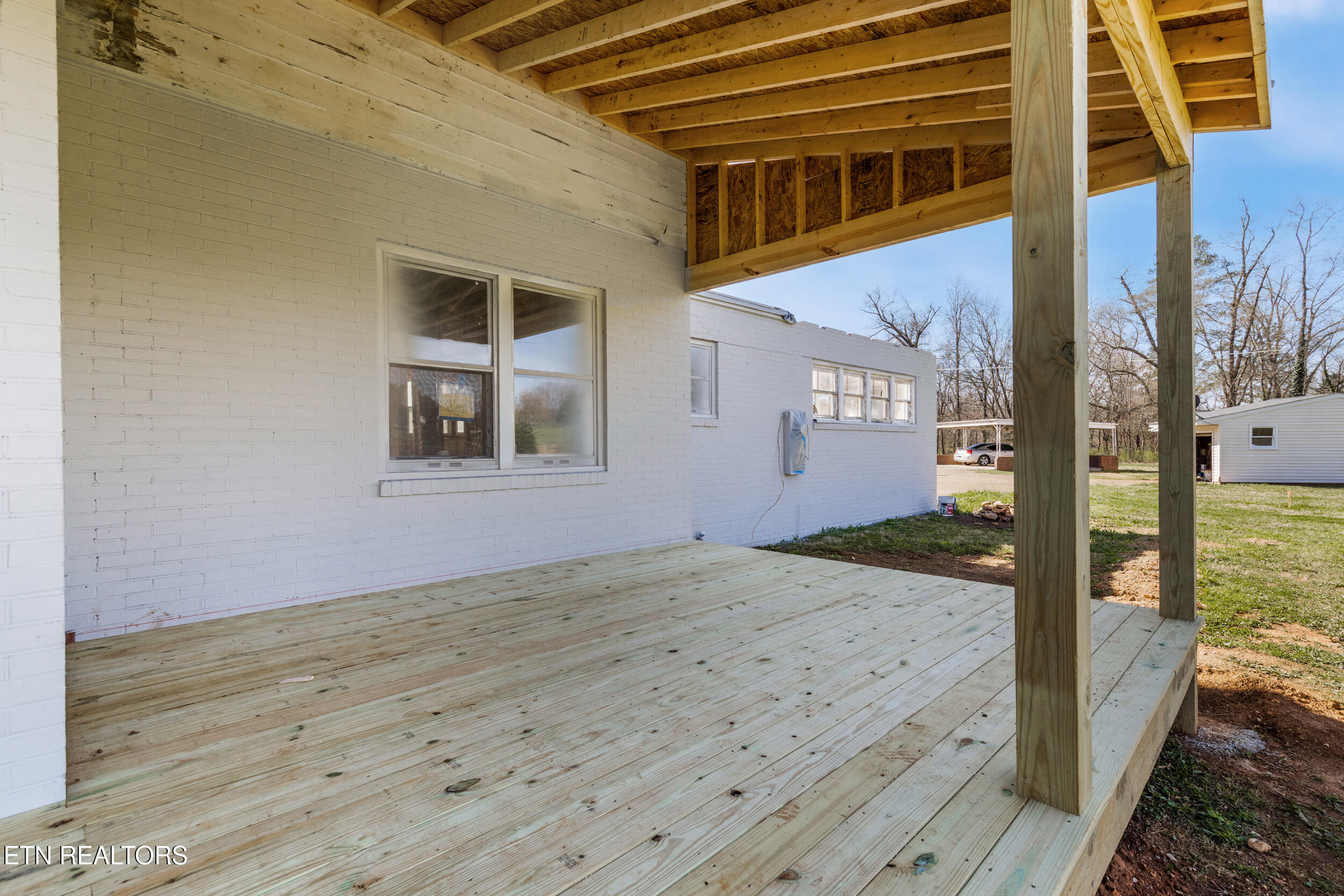 16408 U.s. 11 E Lenoir City TN 37772