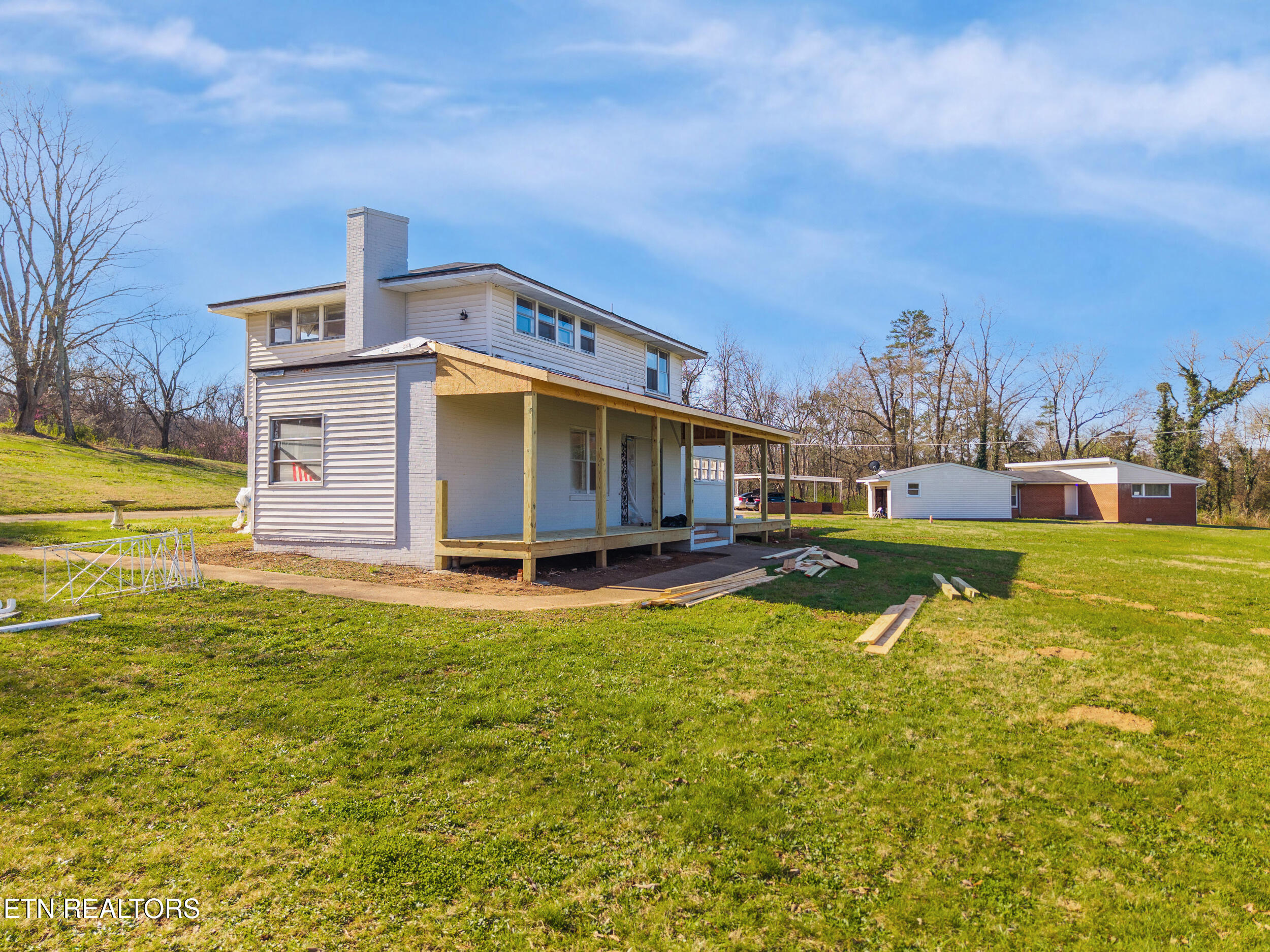 16408 U.s. 11 E Lenoir City TN 37772