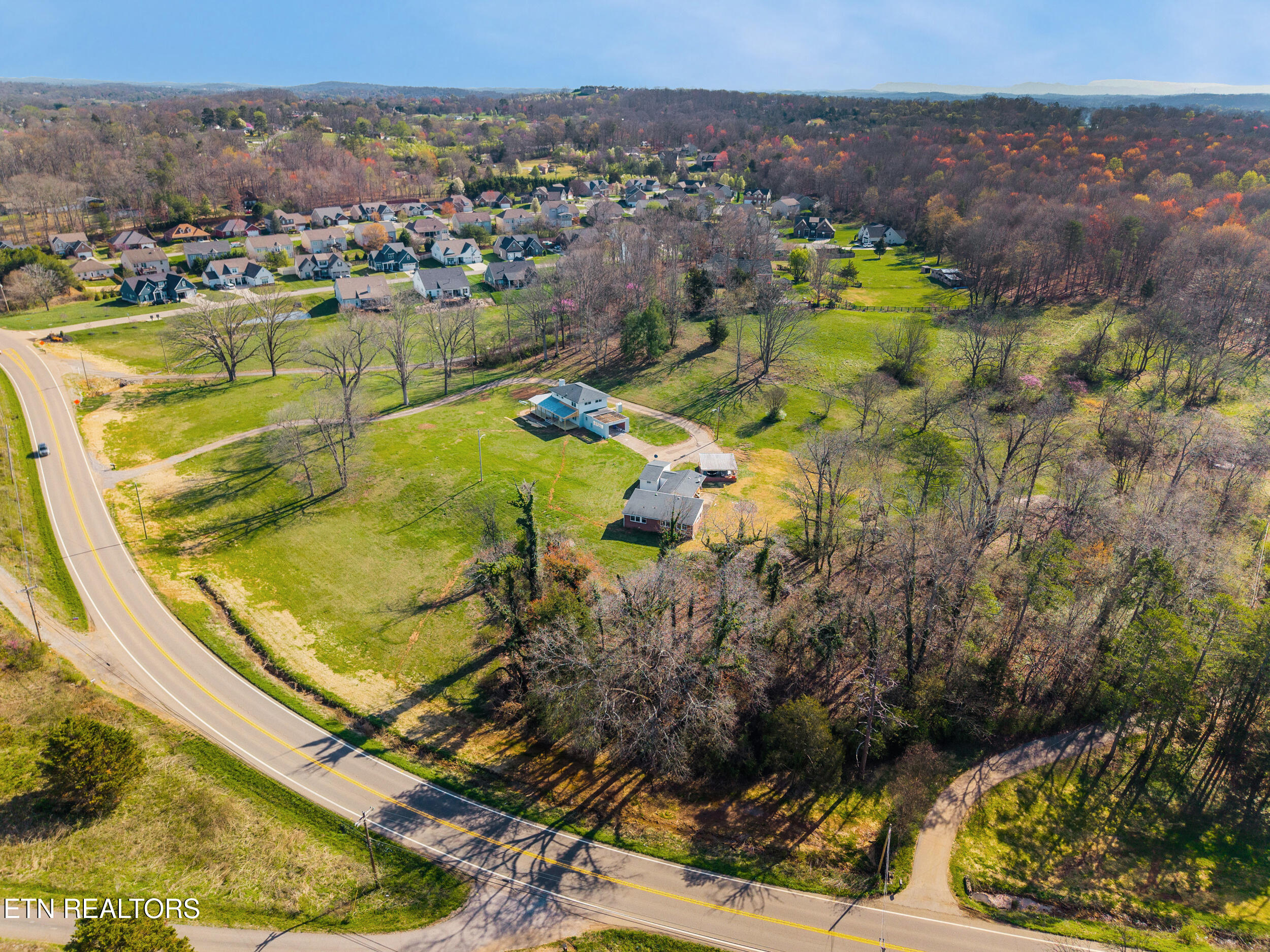 16408 U.s. 11 E Lenoir City TN 37772