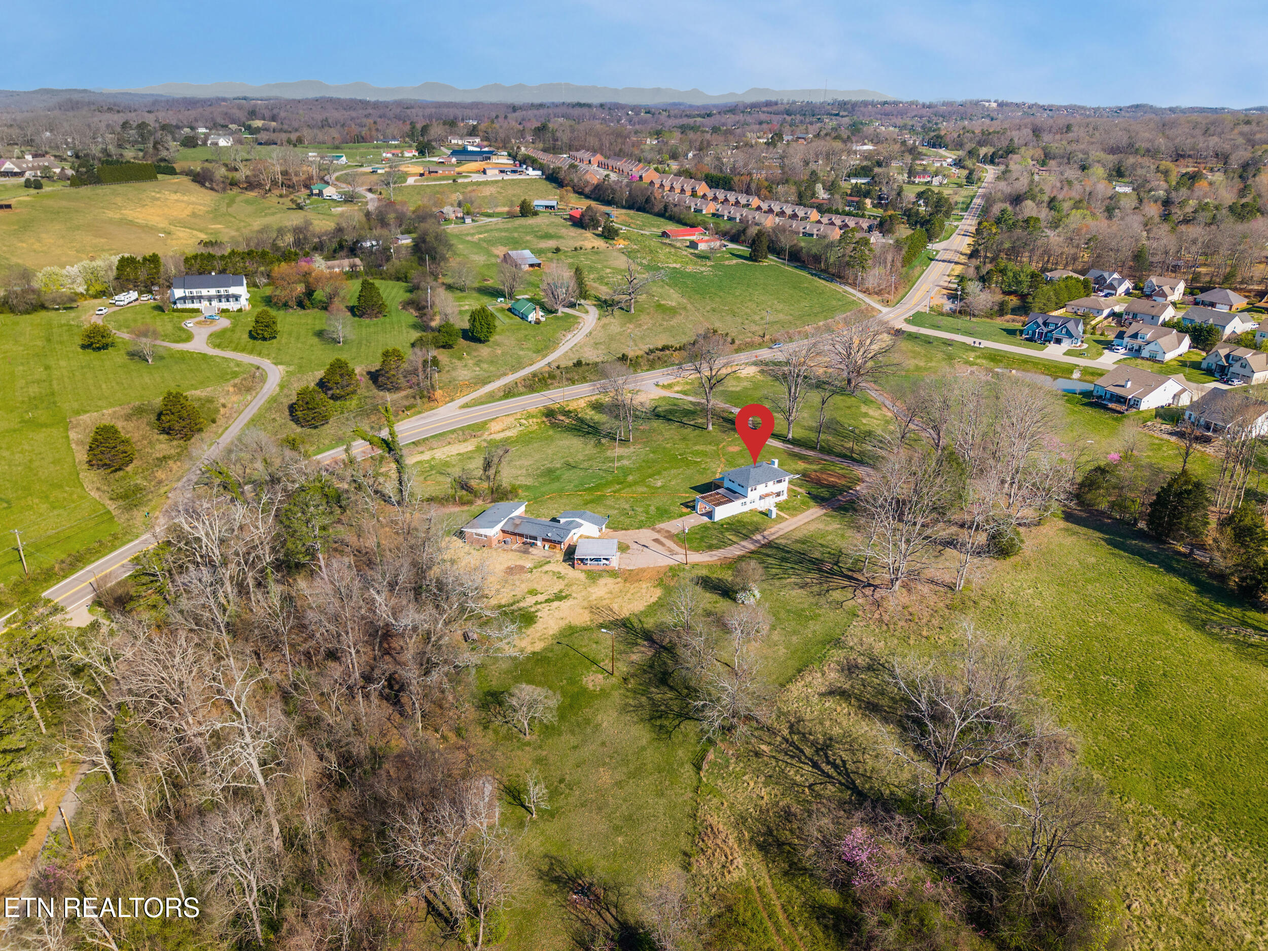 16408 U.s. 11 E Lenoir City TN 37772