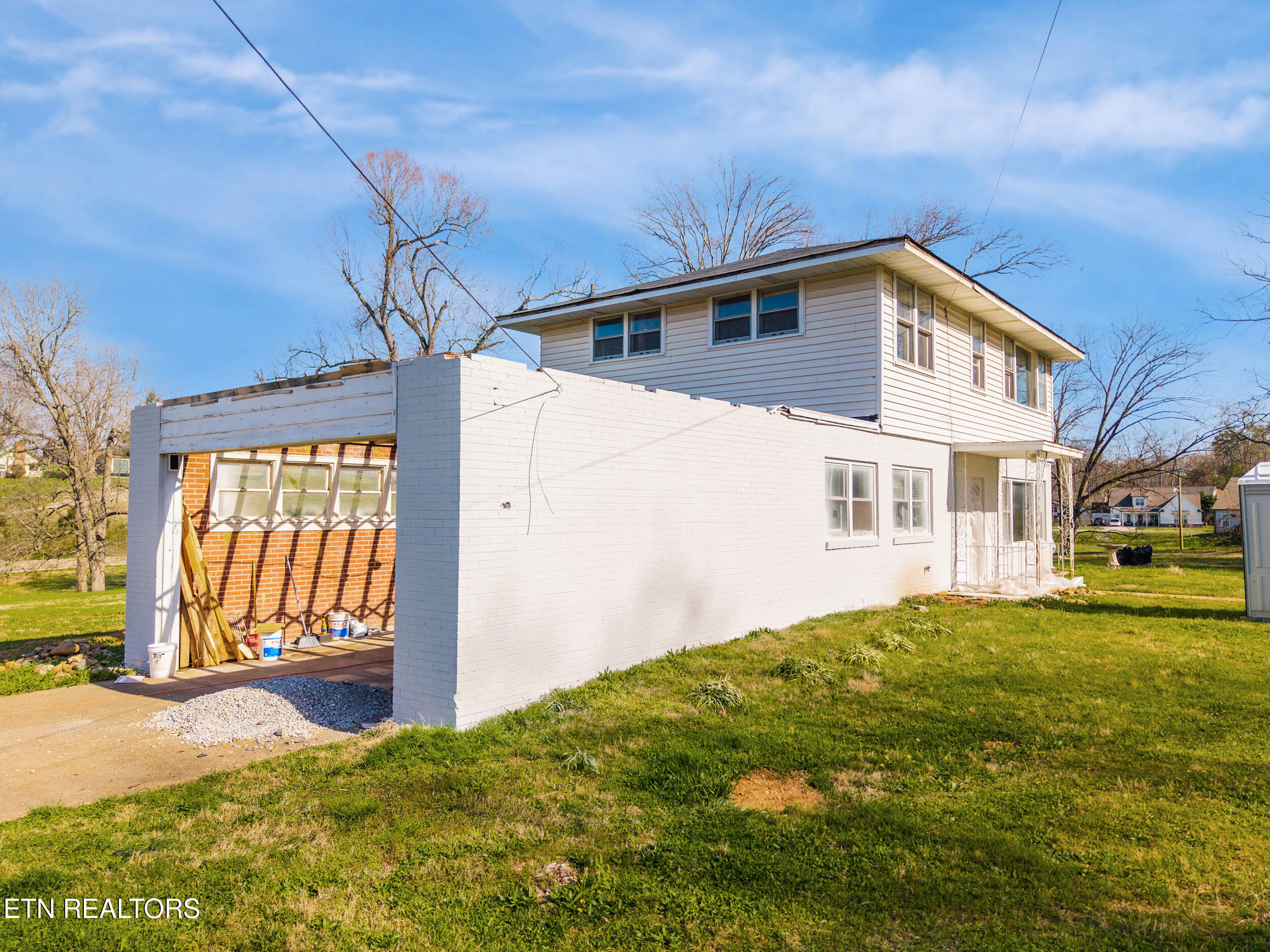 16408 U.s. 11 E Lenoir City TN 37772