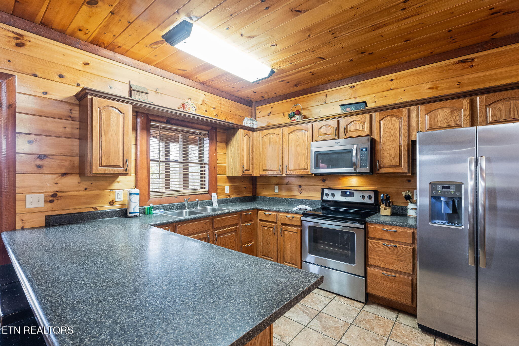 220 Amet Way Cosby TN 37722