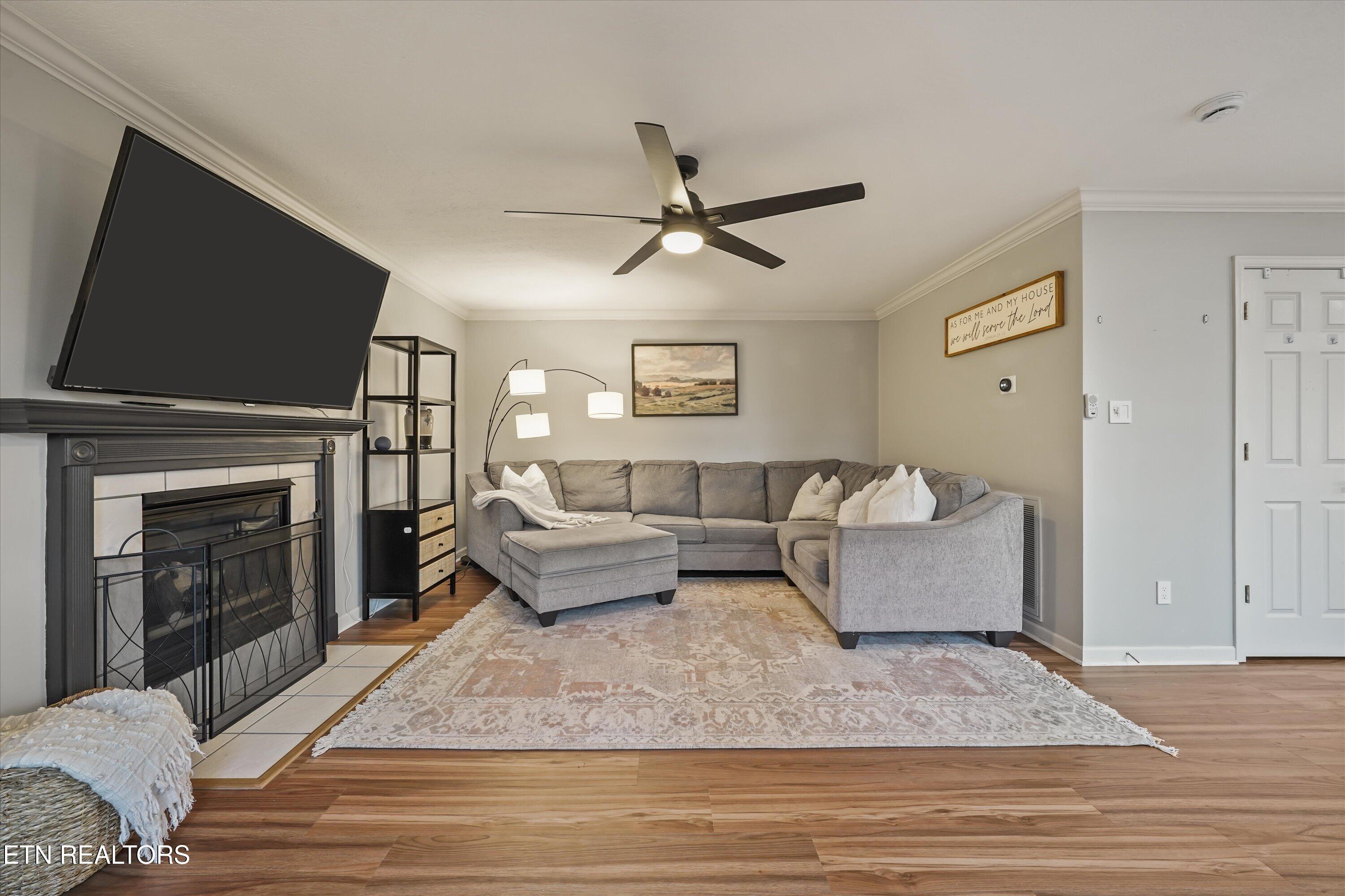 1713 Scenic Valley Lane Knoxville TN 37922