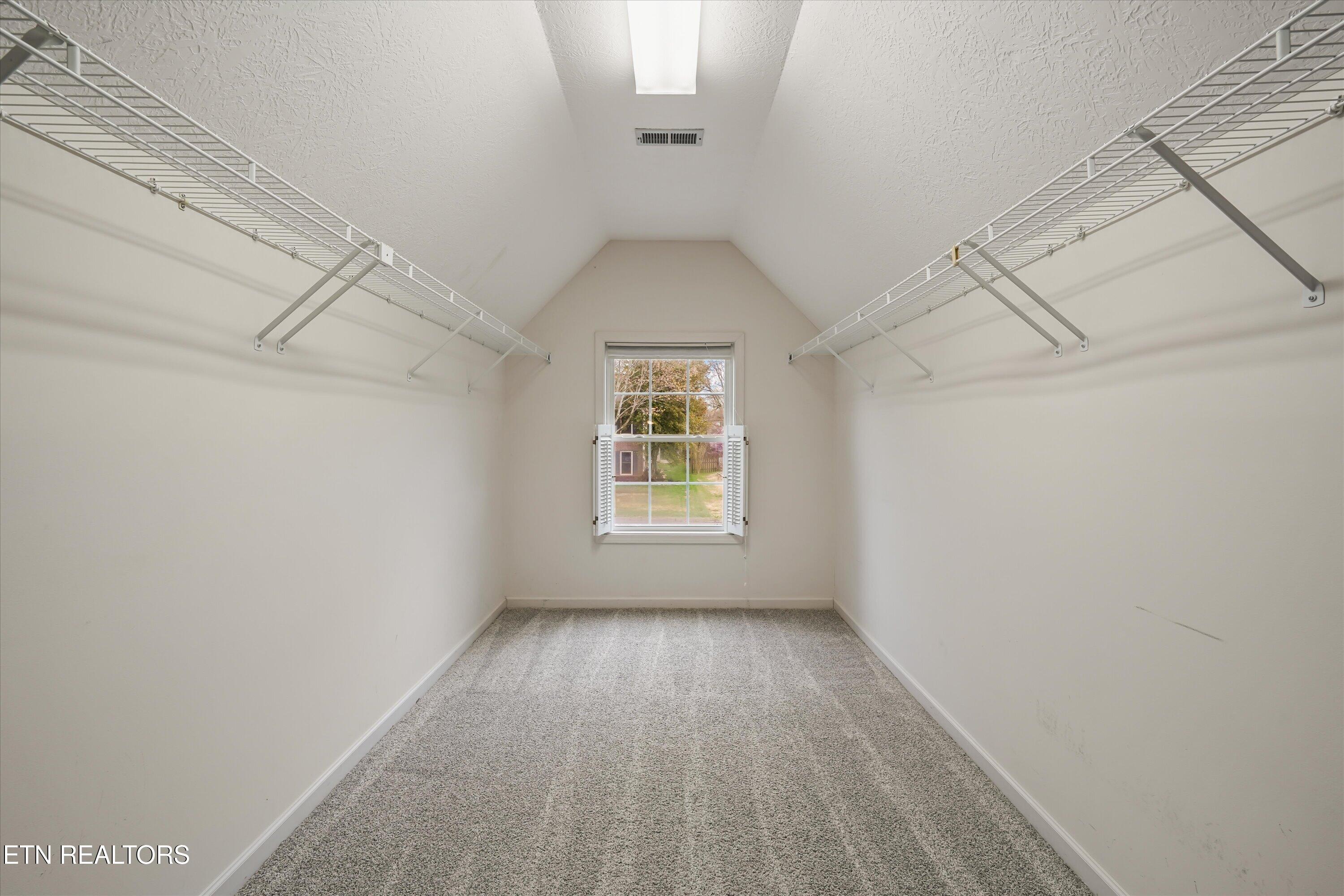 1713 Scenic Valley Lane Knoxville TN 37922