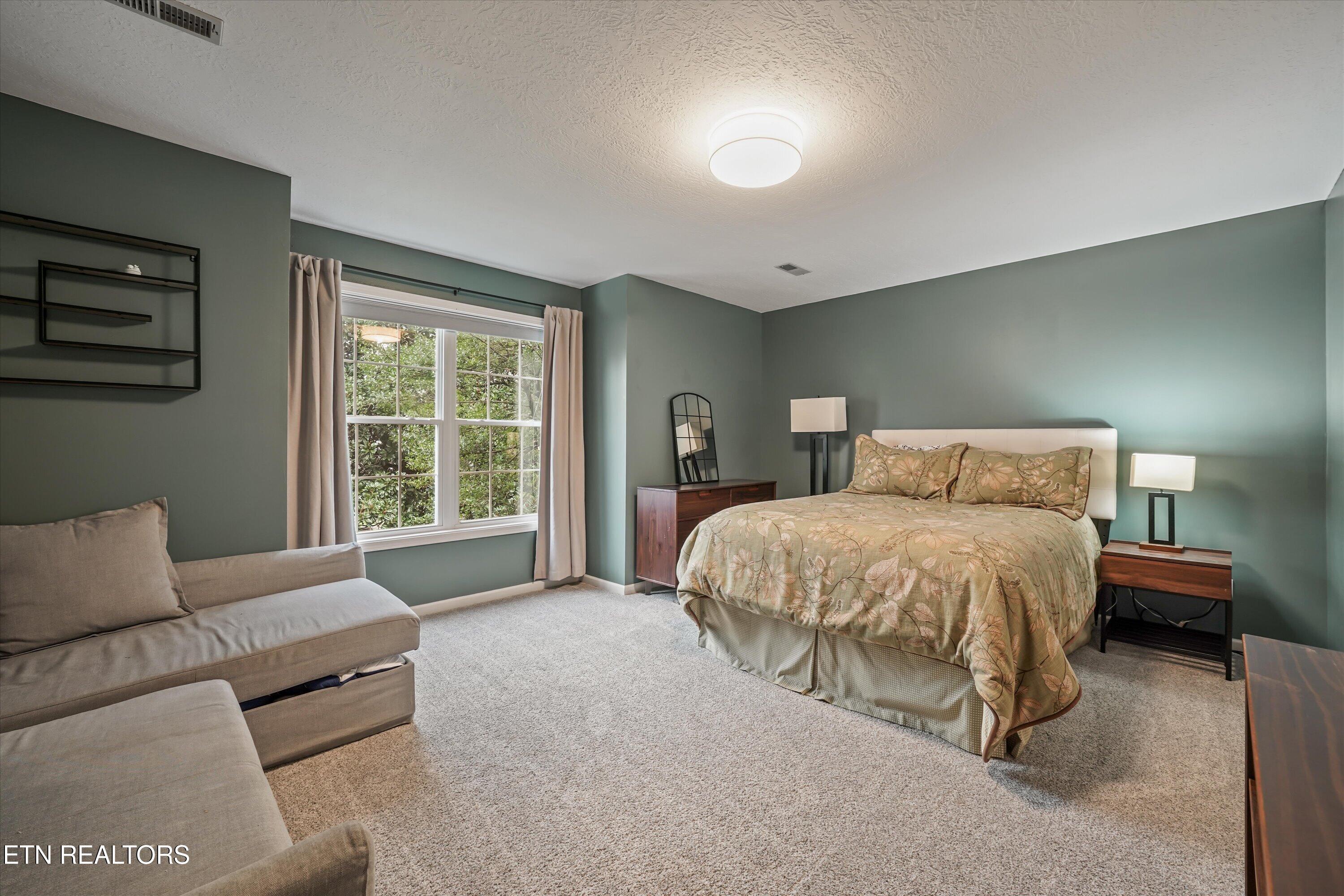 1713 Scenic Valley Lane Knoxville TN 37922