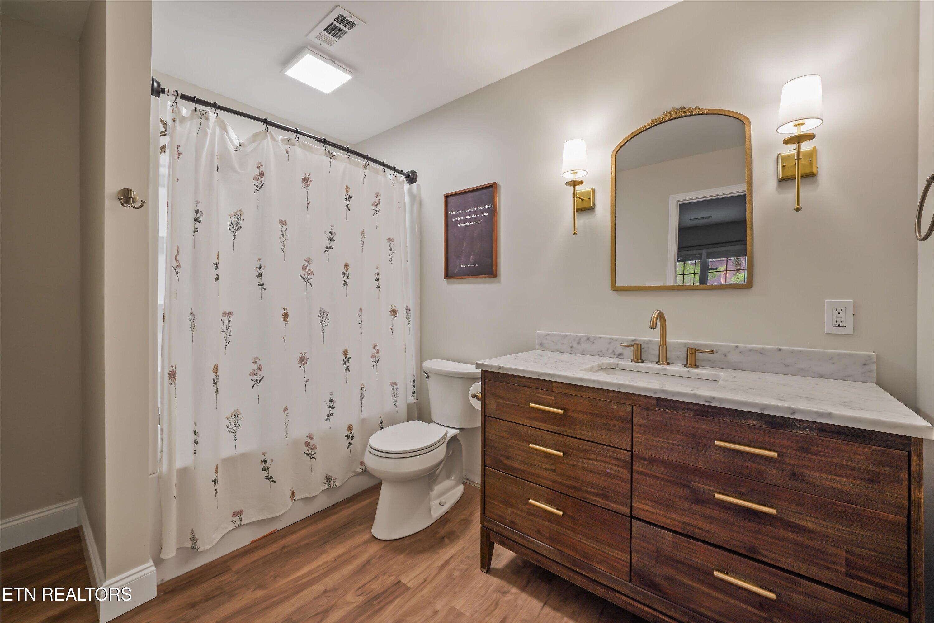 1713 Scenic Valley Lane Knoxville TN 37922
