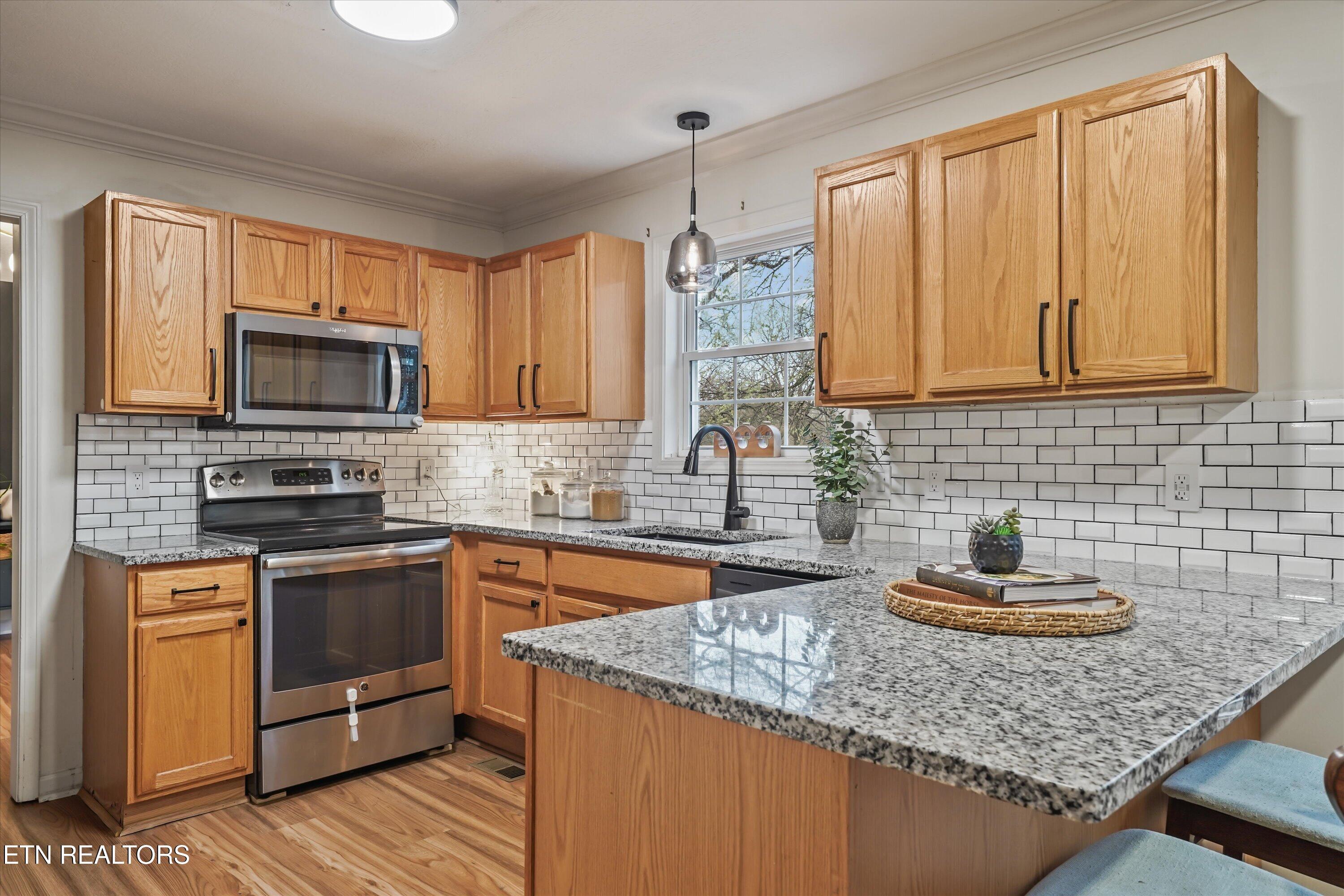 1713 Scenic Valley Lane Knoxville TN 37922