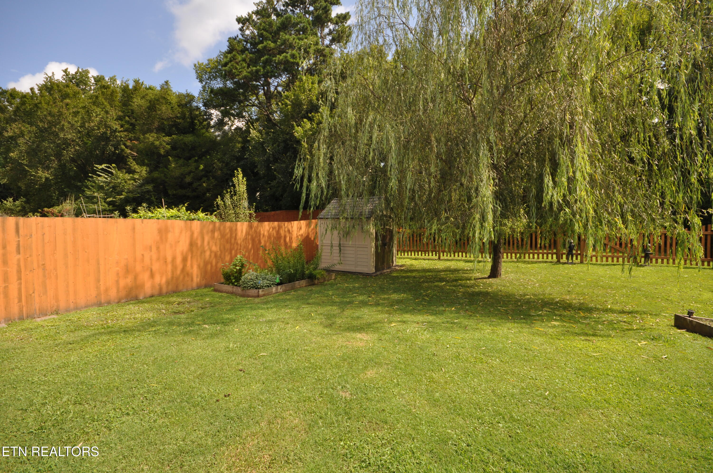 6880 Harvest Grove Lane Knoxville TN 37918