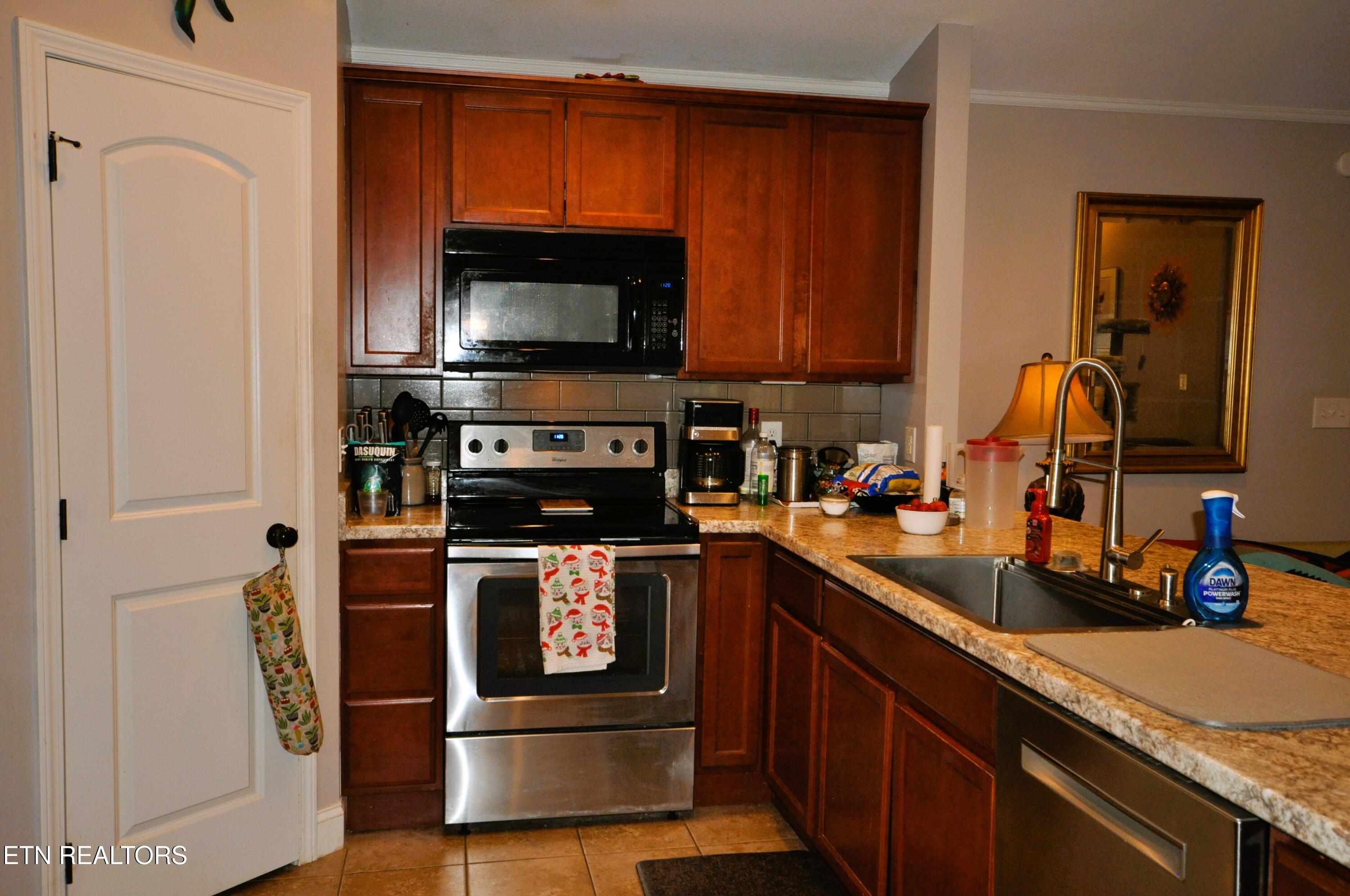 6880 Harvest Grove Lane Knoxville TN 37918