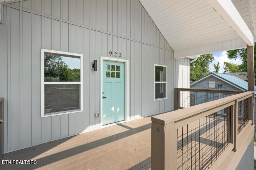 923 W Oak Hill Avenue Knoxville TN 37921