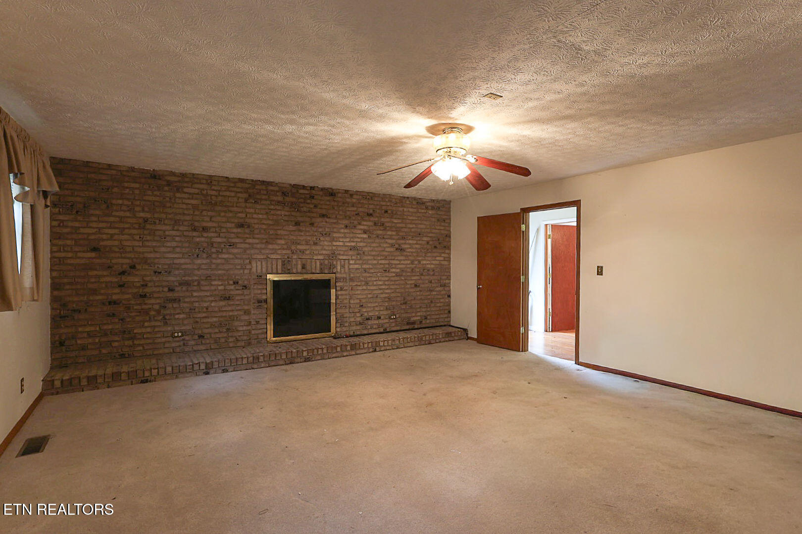 1480 Poplar Creek Road Oliver Springs TN 37840