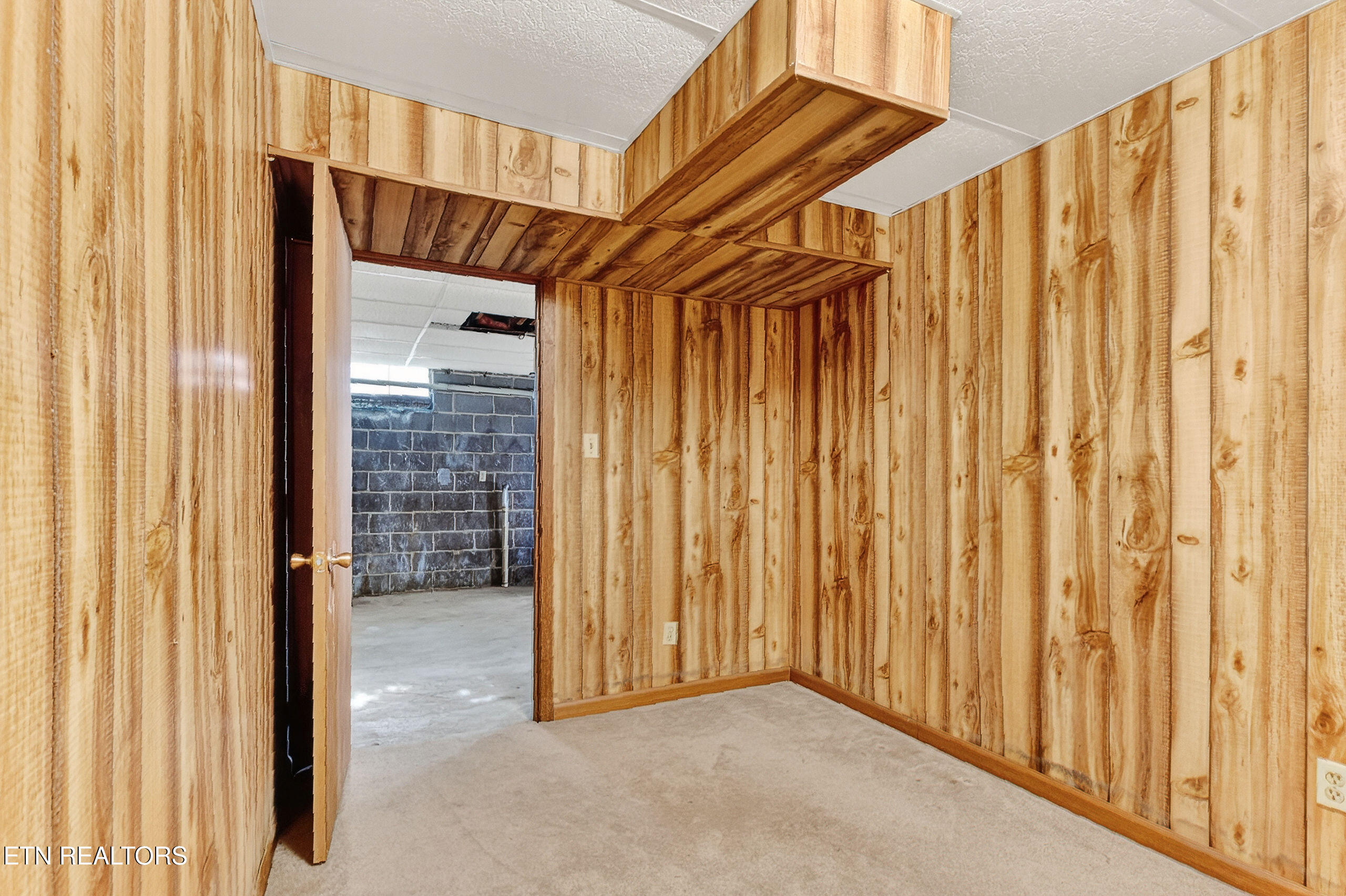 1480 Poplar Creek Road Oliver Springs TN 37840