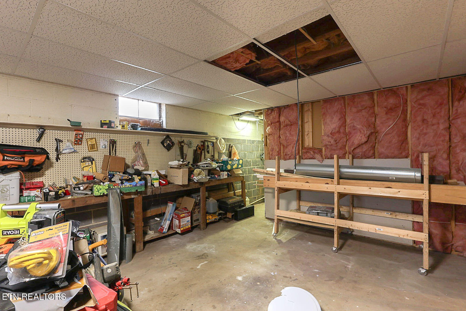 1480 Poplar Creek Road Oliver Springs TN 37840