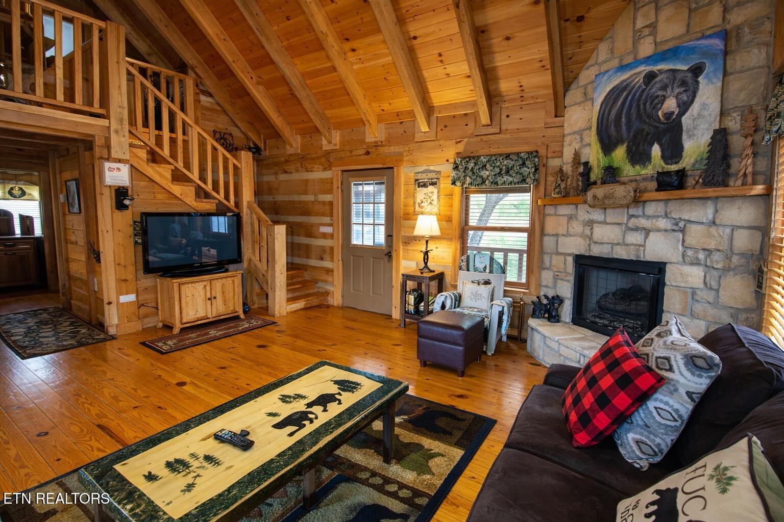 2039 Piney Overlook Lane Sevierville TN 37862