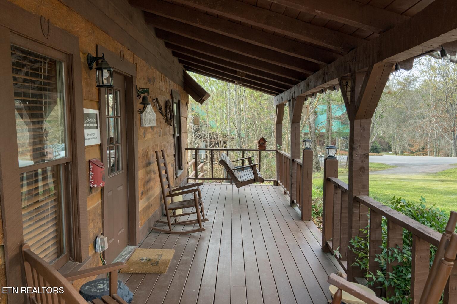 2039 Piney Overlook Lane Sevierville TN 37862