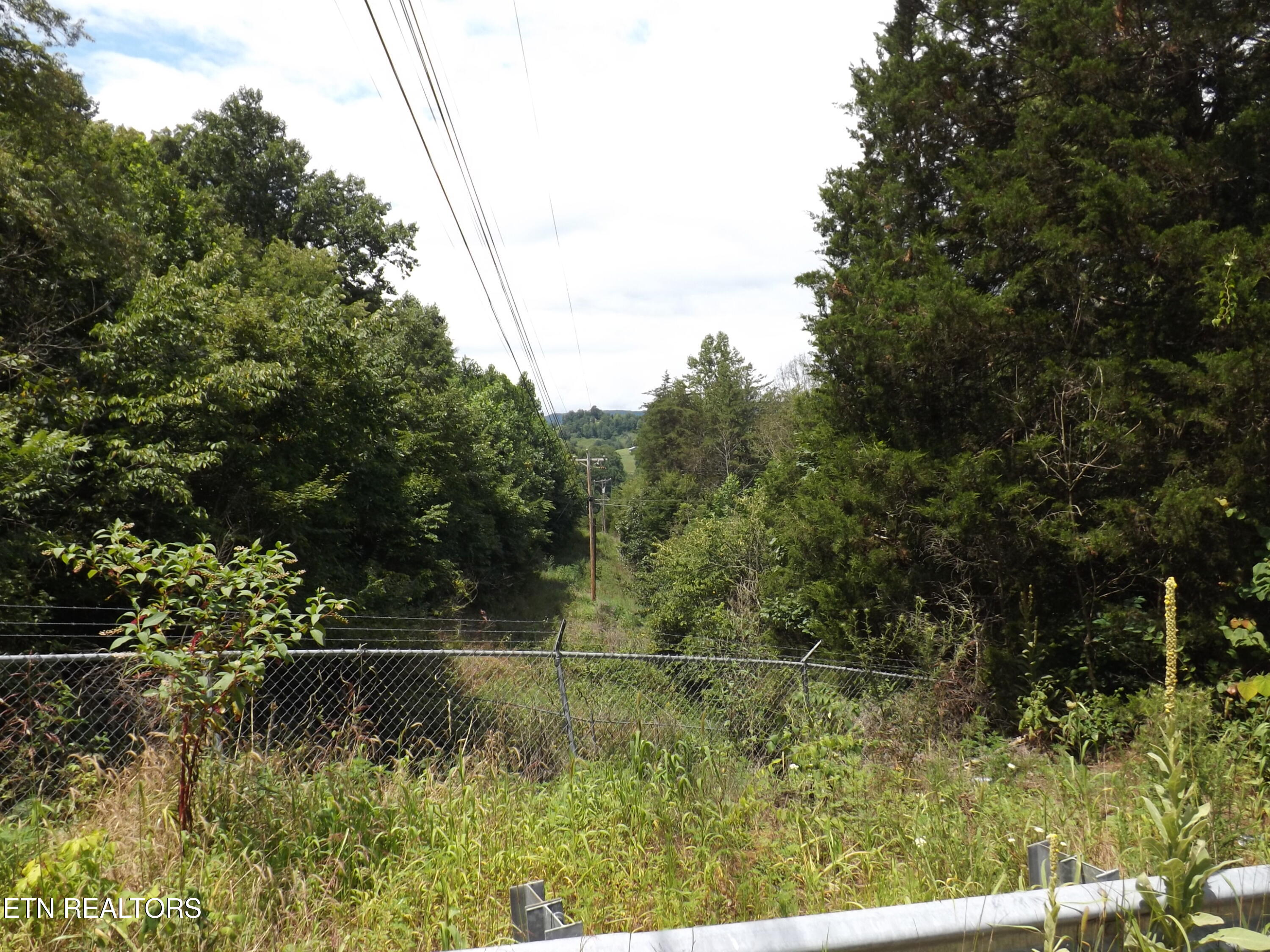 5075 E Highway 25e Tazewell TN 37879