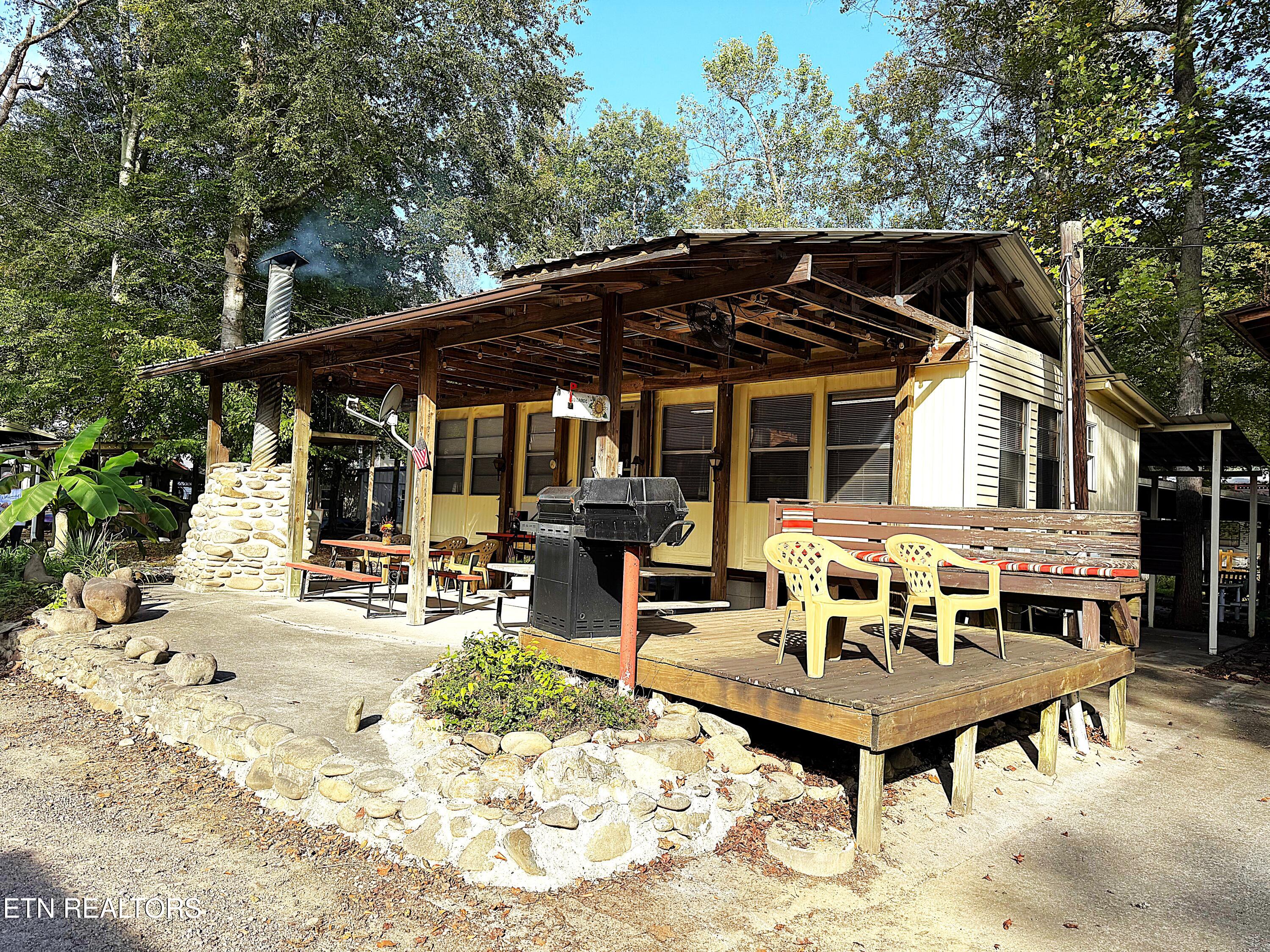 7915 Carnes Road Townsend TN 37882