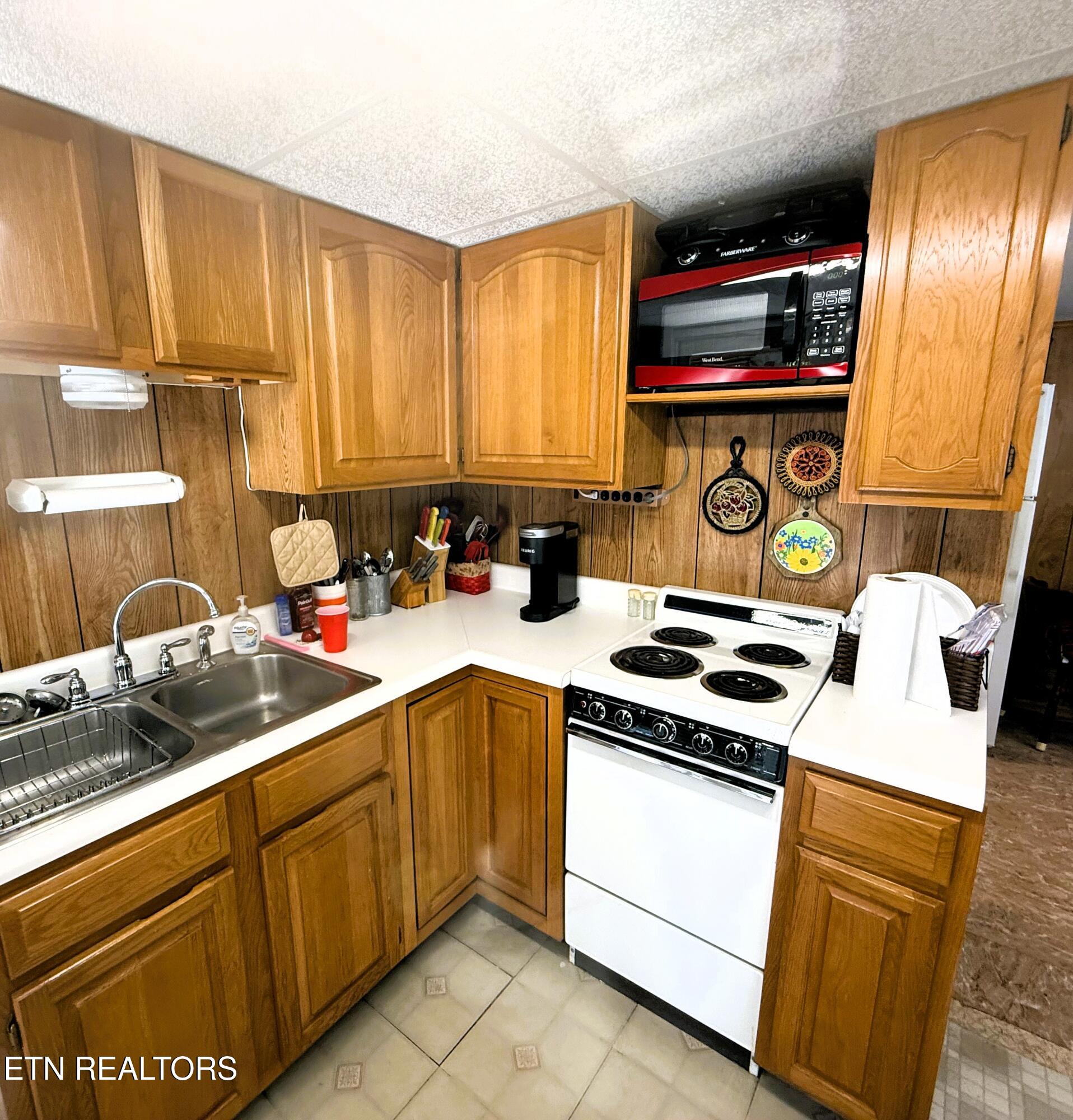 7915 Carnes Road Townsend TN 37882