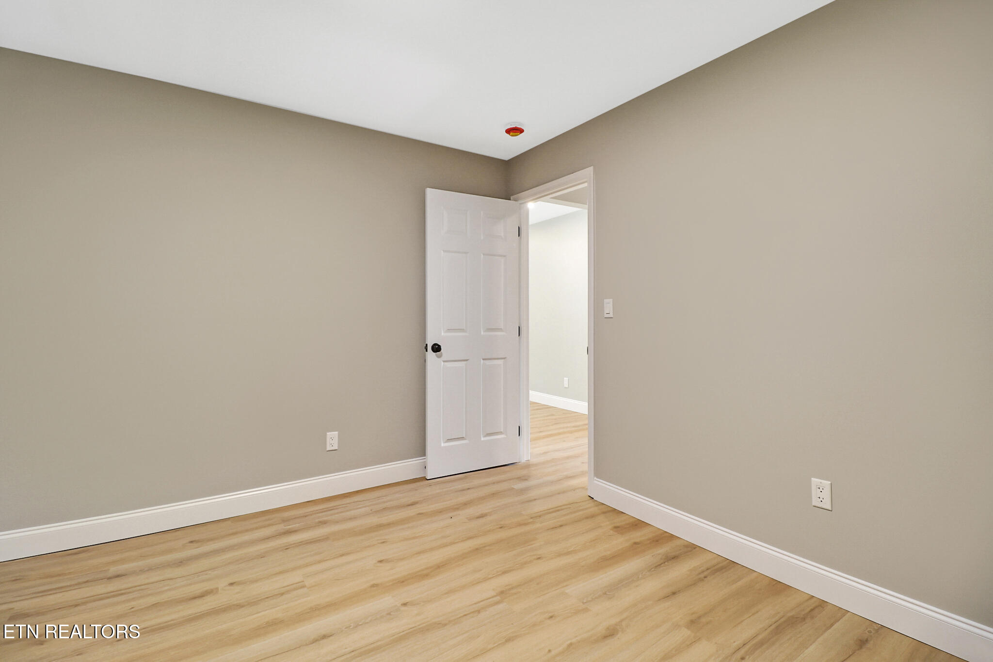 147 Athens Road Oak Ridge TN 37830