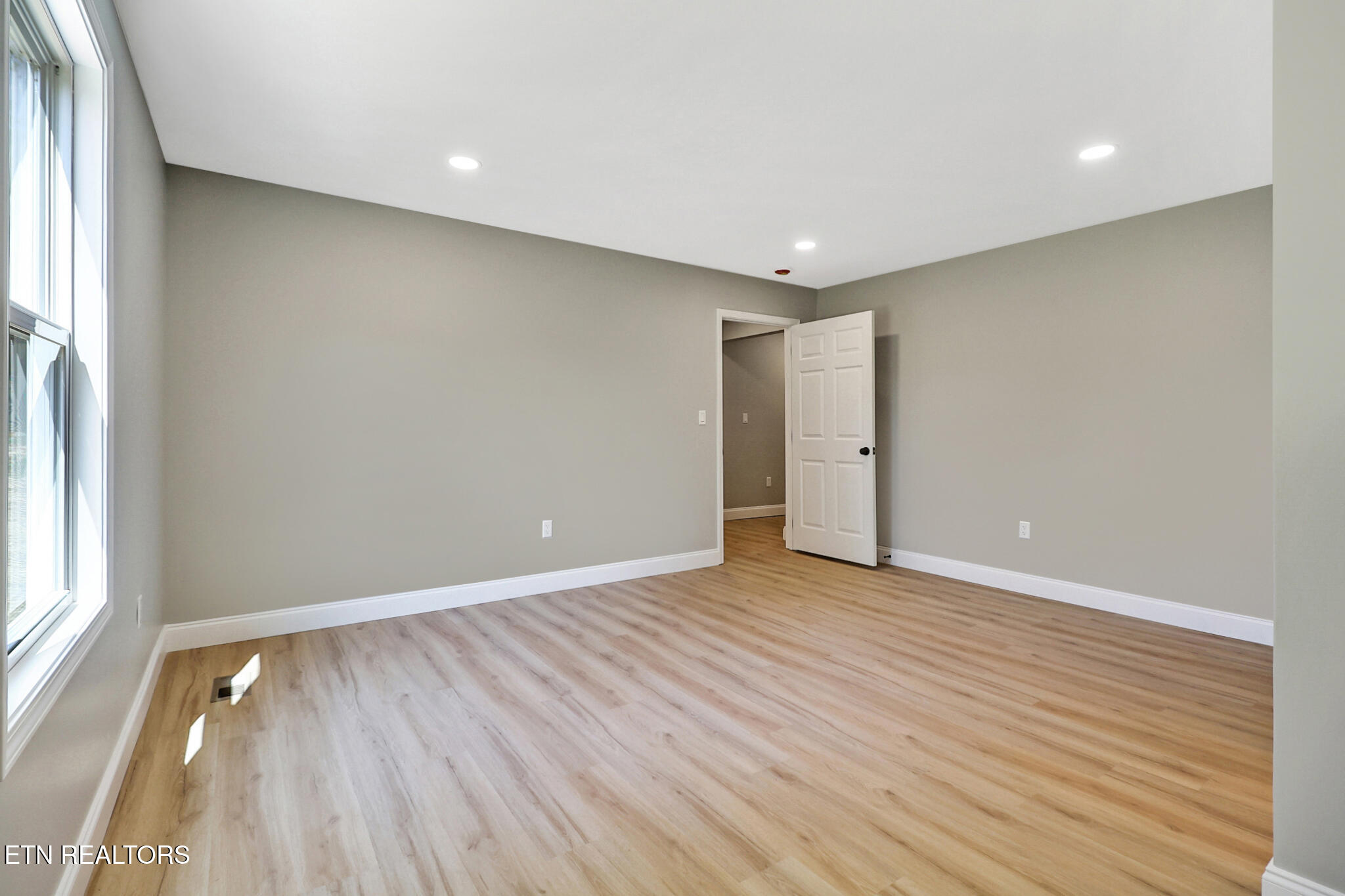 147 Athens Road Oak Ridge TN 37830