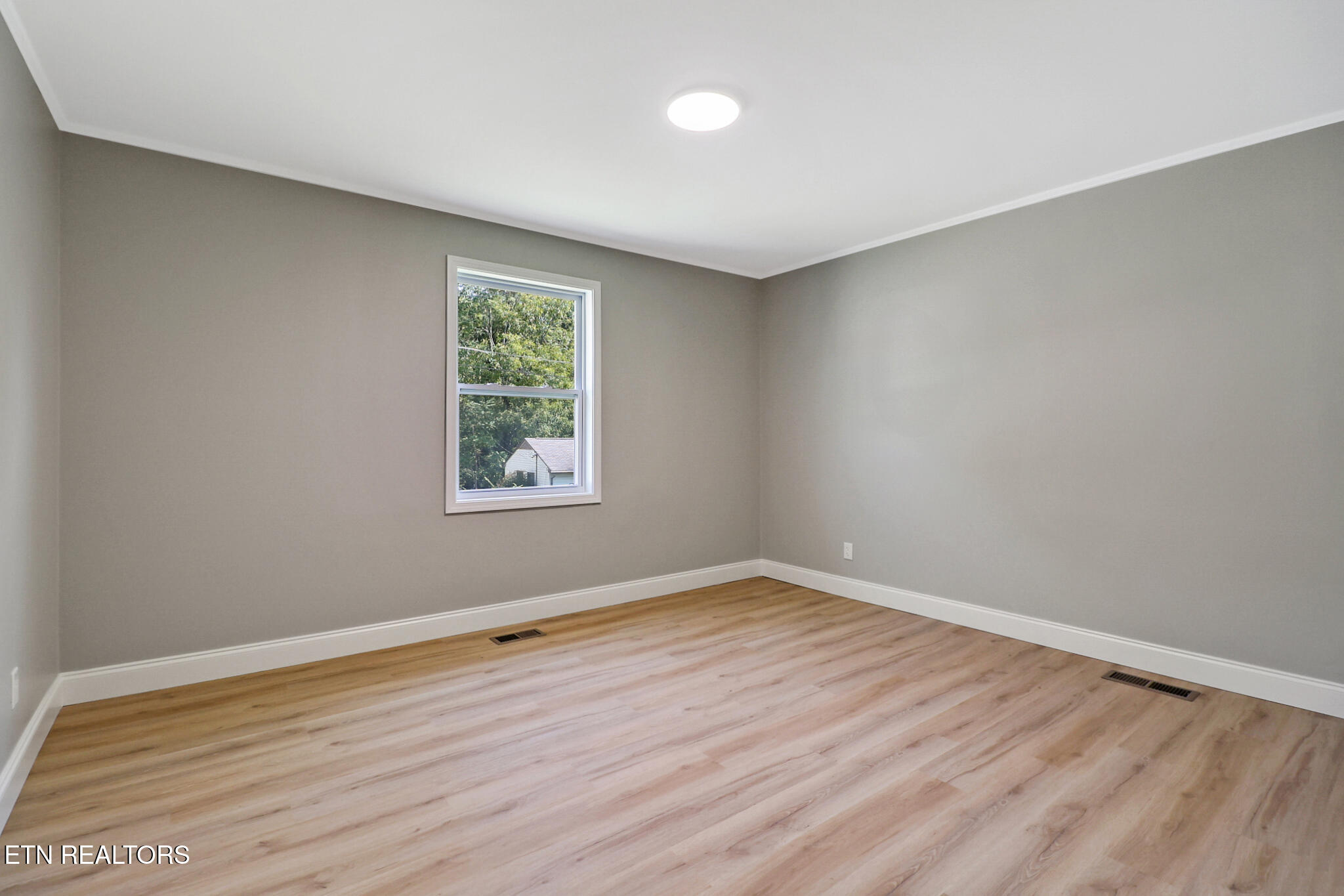 147 Athens Road Oak Ridge TN 37830