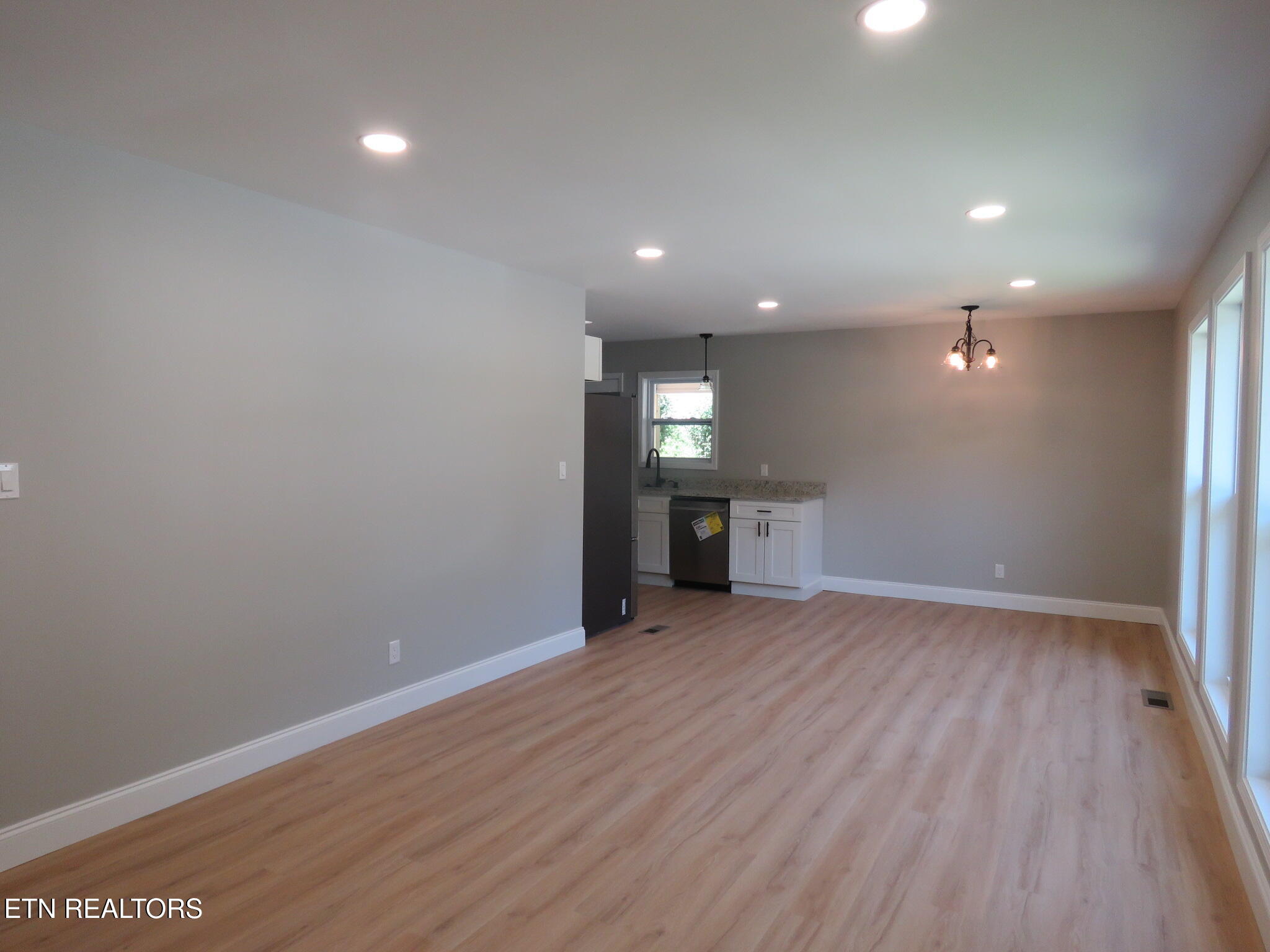 147 Athens Road Oak Ridge TN 37830
