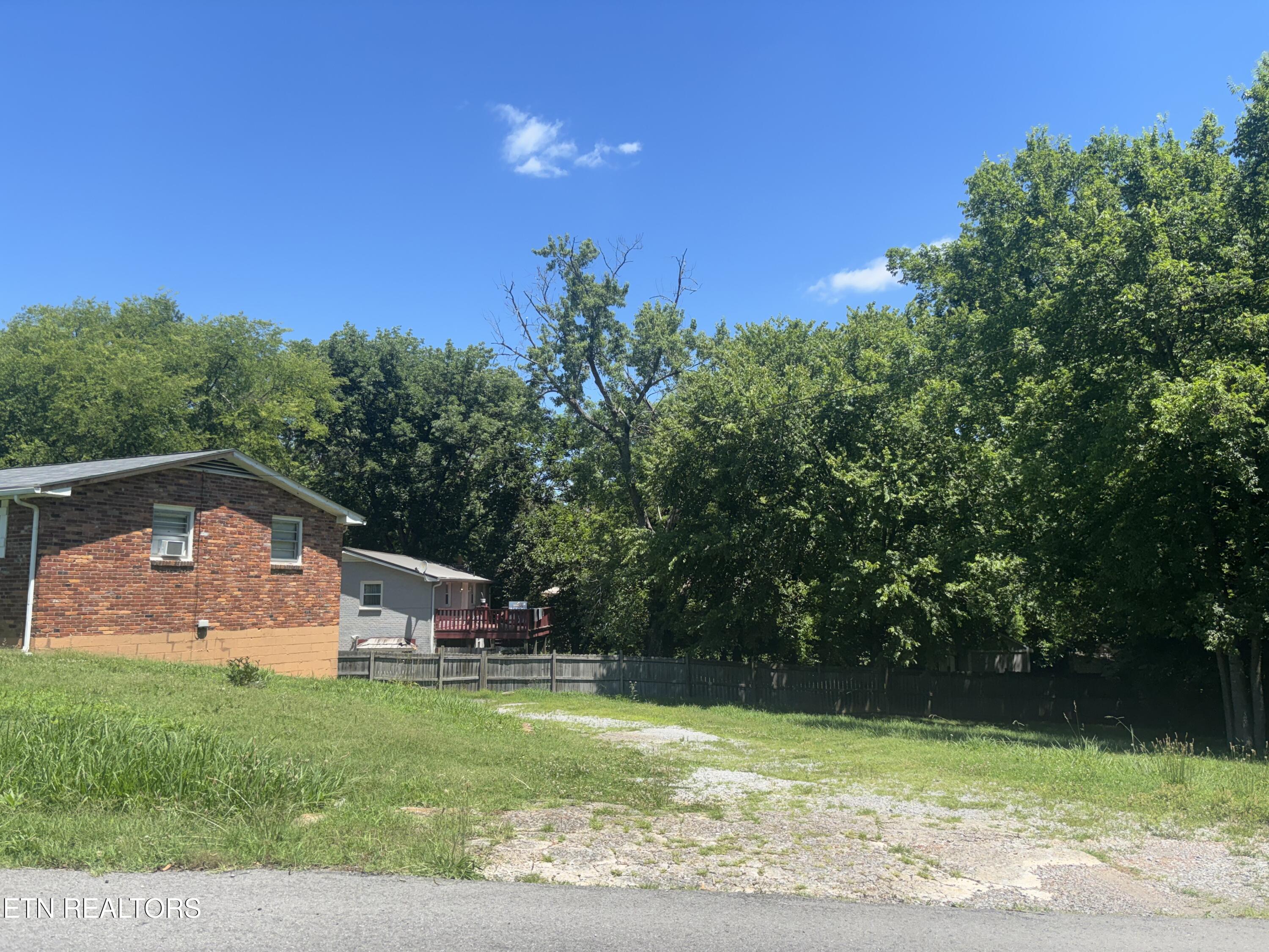 100 Curtiswood Drive Hendersonville TN 37075