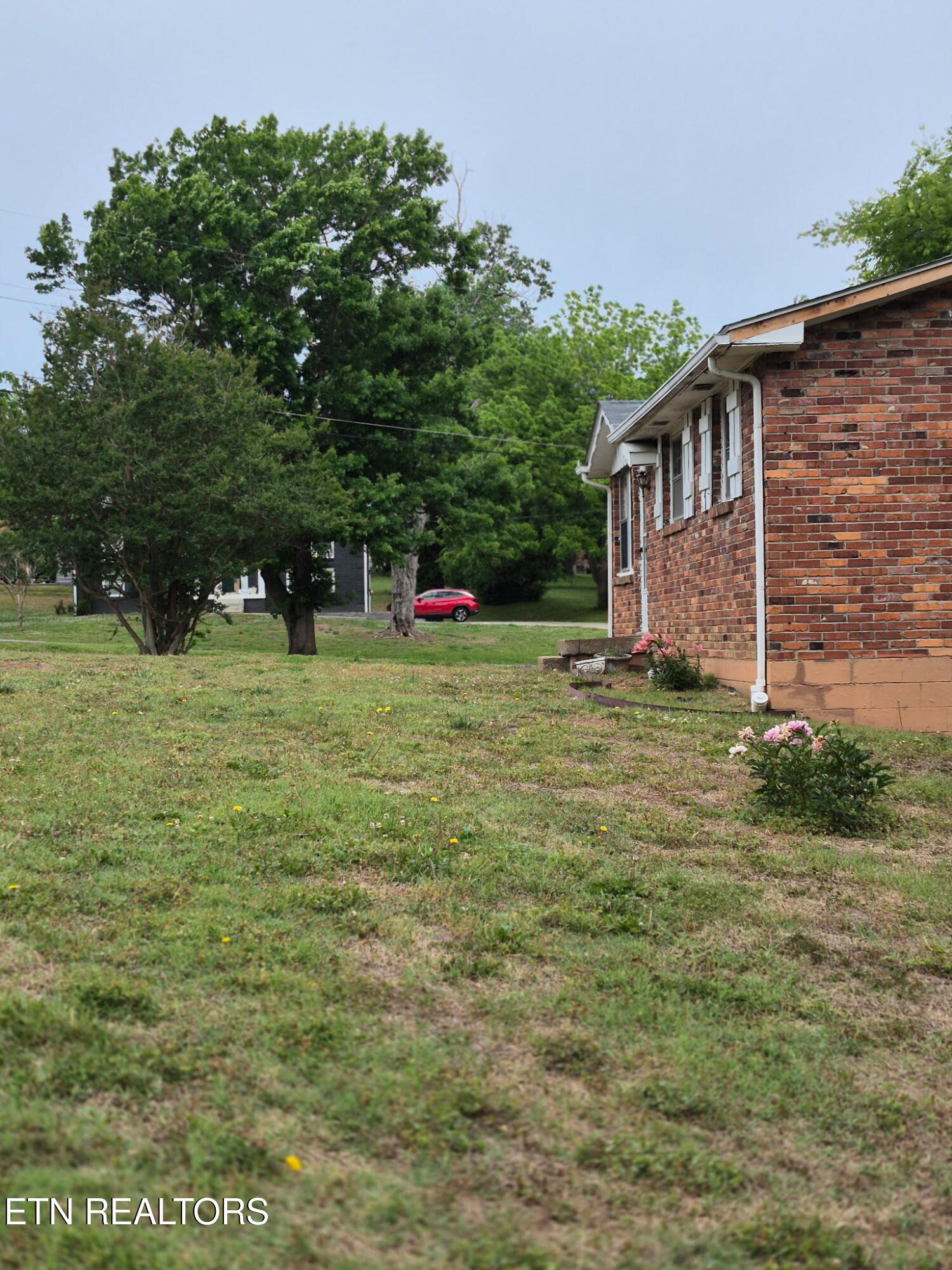 100 Curtiswood Drive Hendersonville TN 37075