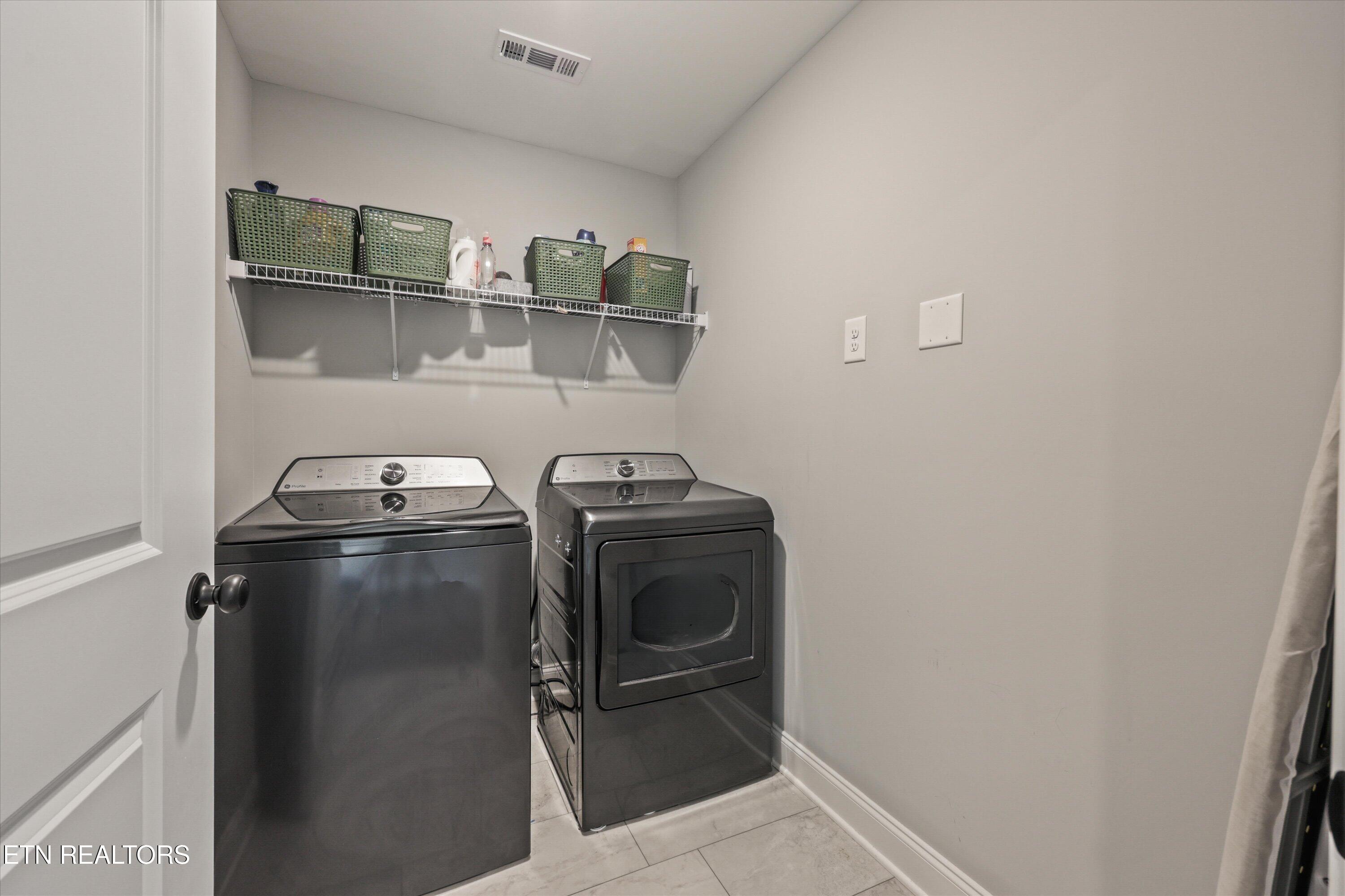 1645 Spring Berry Lane Knoxville TN 37924
