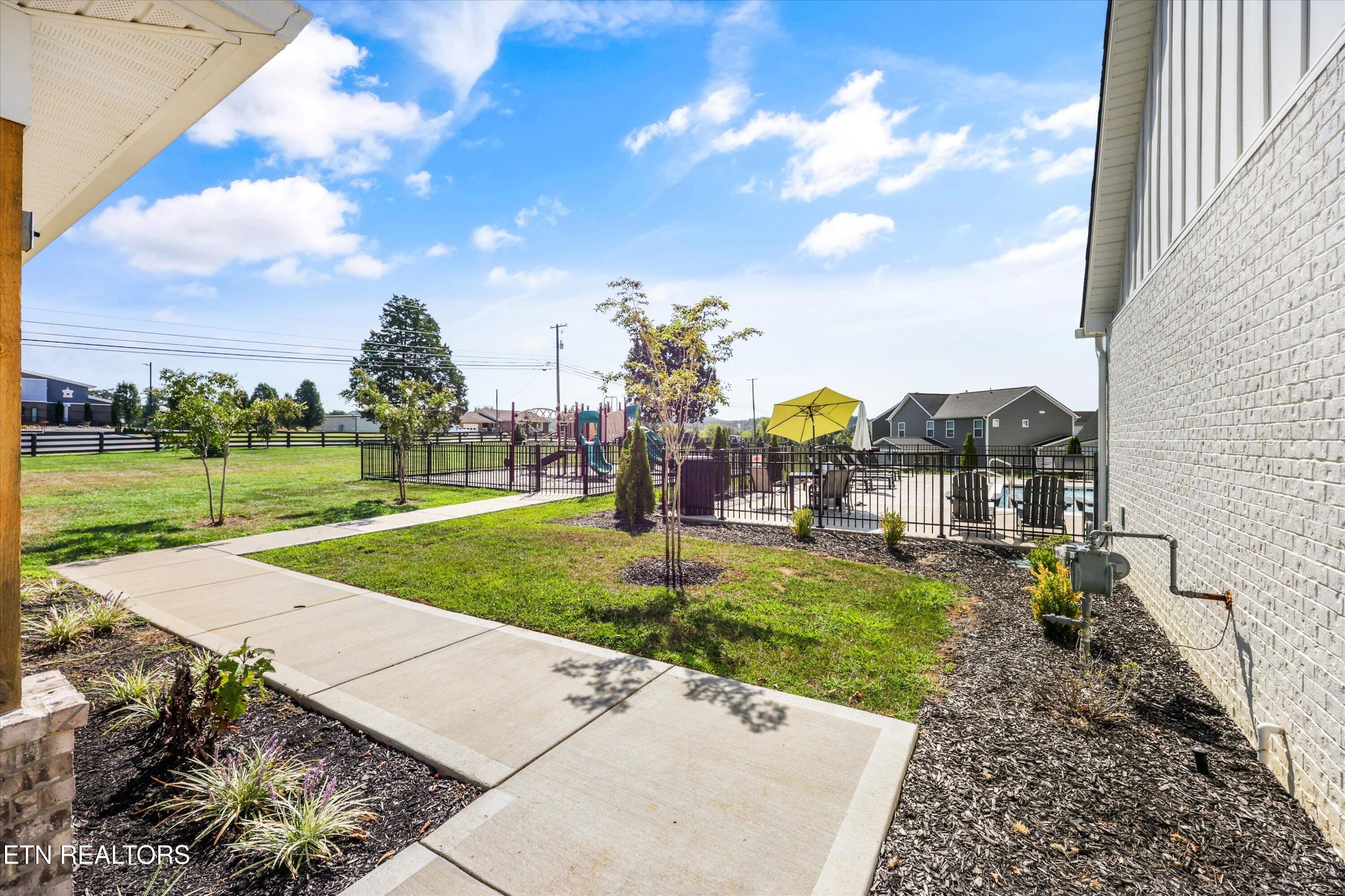 1645 Spring Berry Lane Knoxville TN 37924