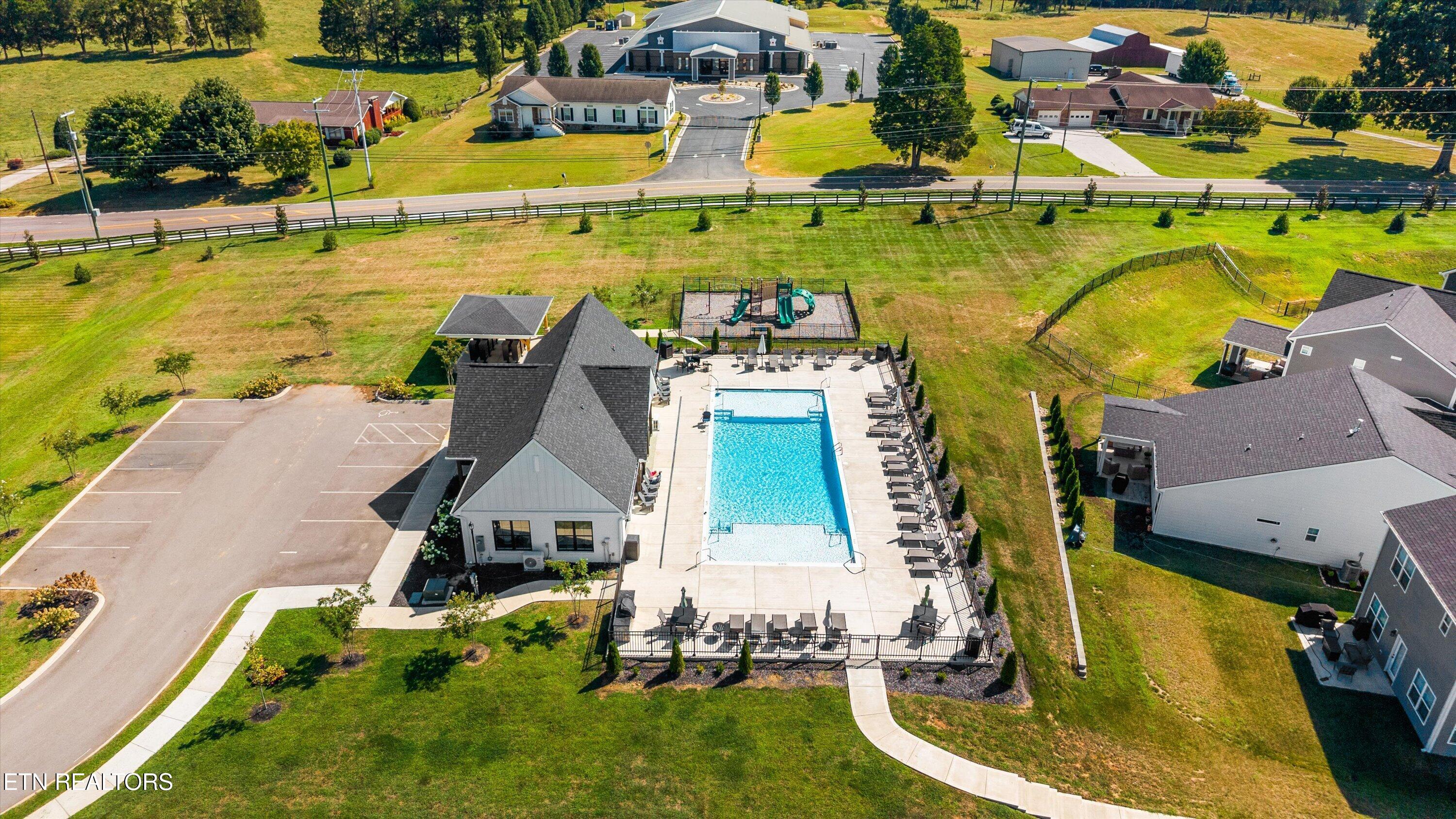 1645 Spring Berry Lane Knoxville TN 37924