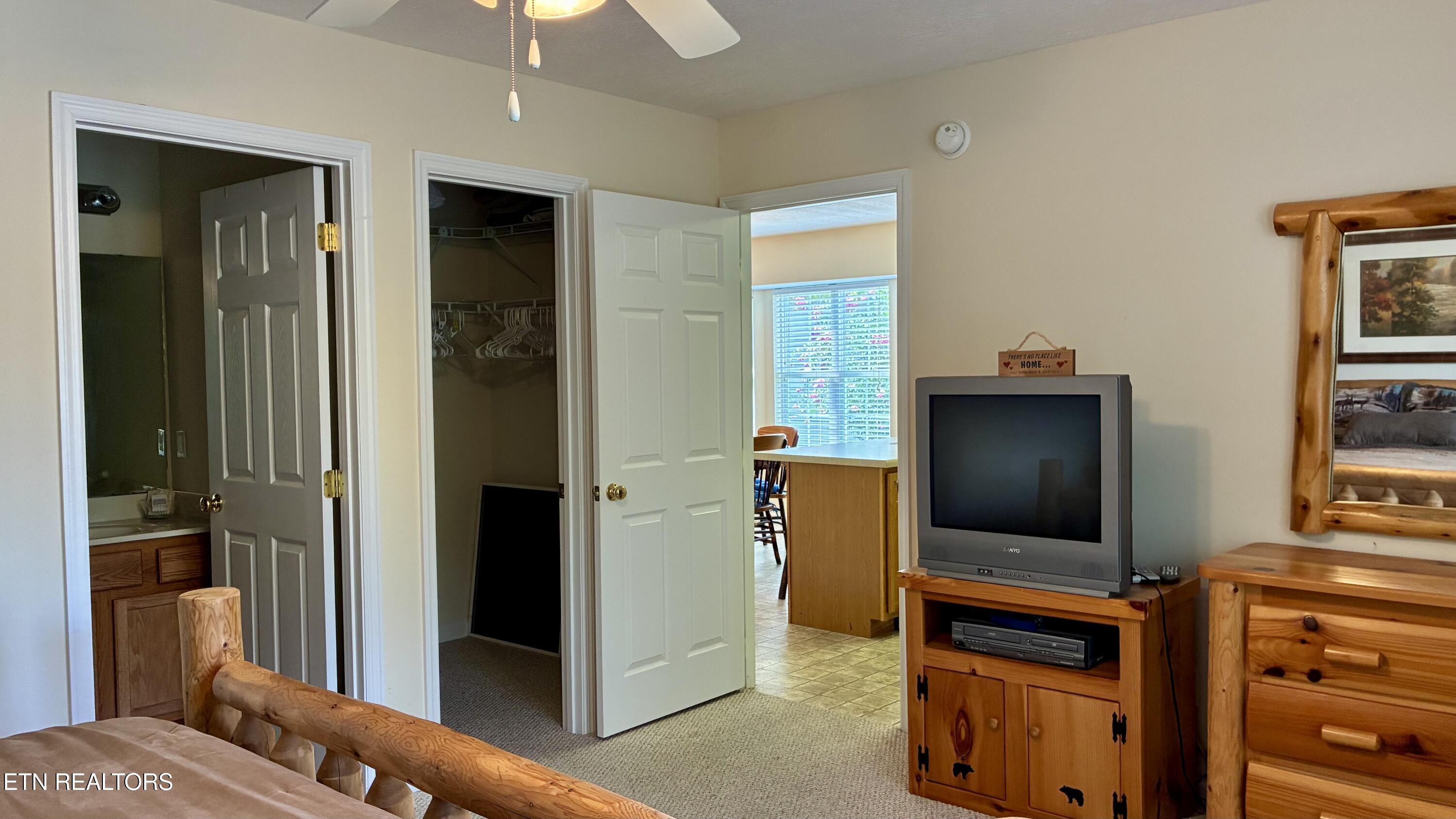 2708 Cobblestone Drive Pigeon Forge TN 37863
