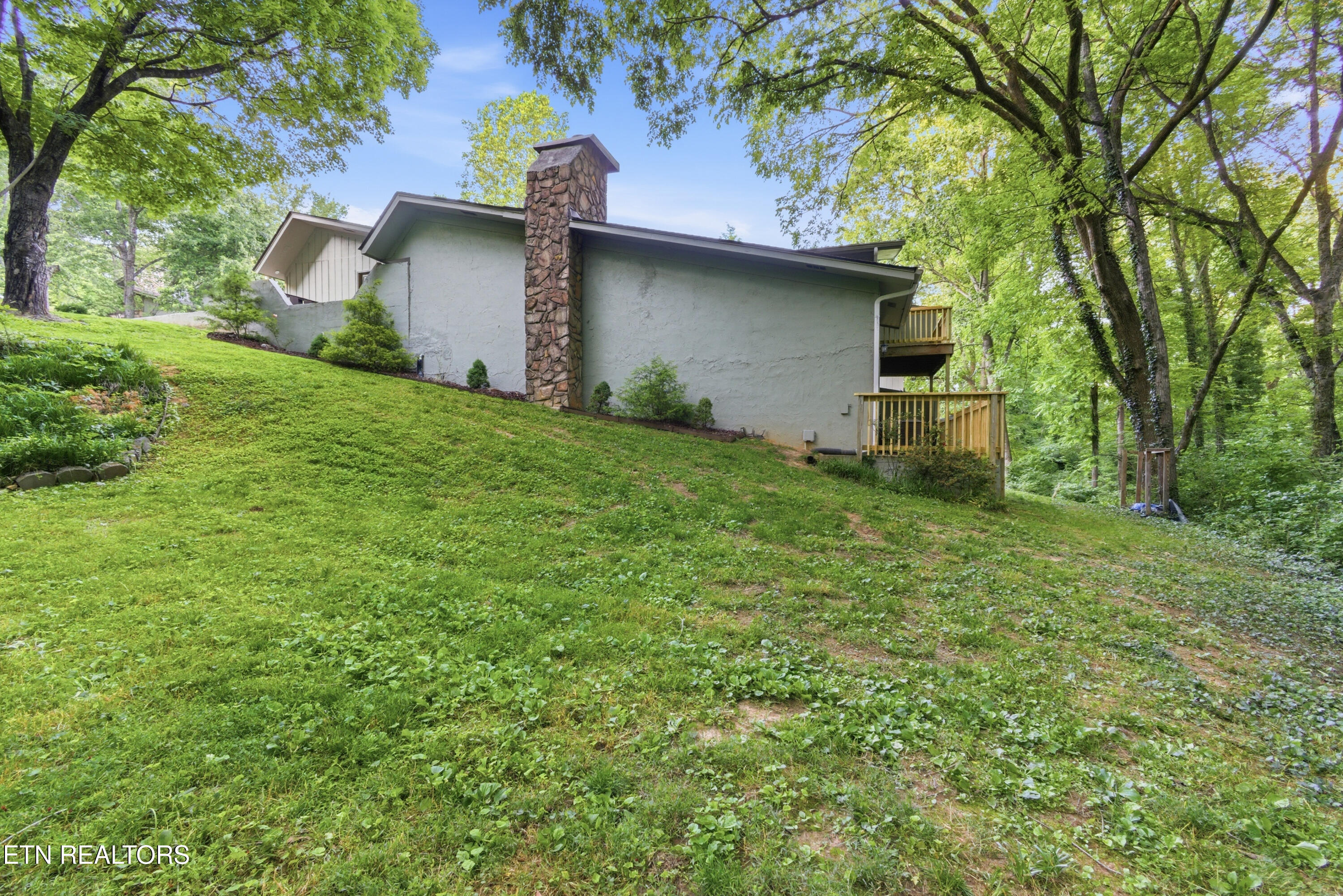 1900 Ridgecrest Drive Knoxville TN 37918